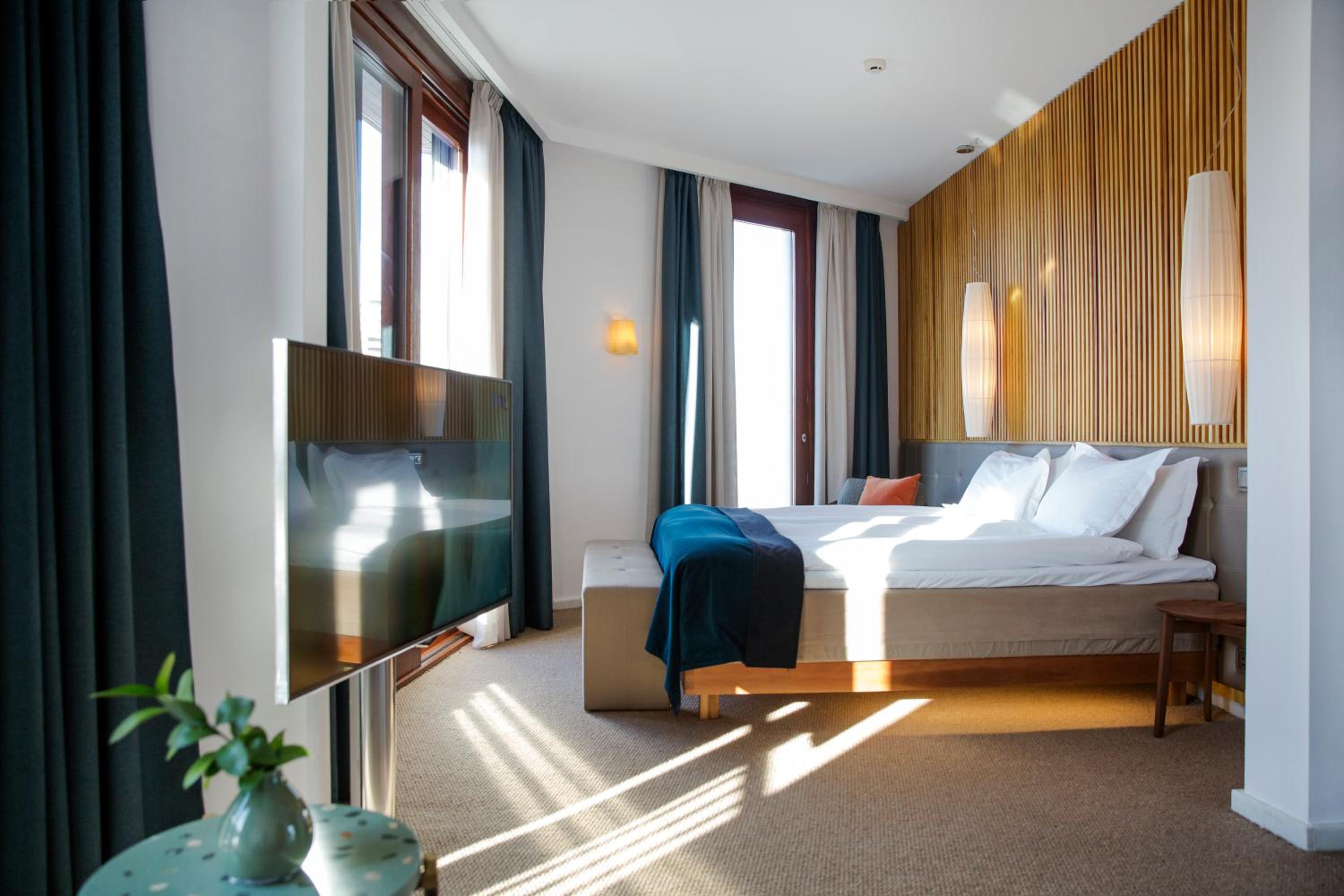 Port House Suite