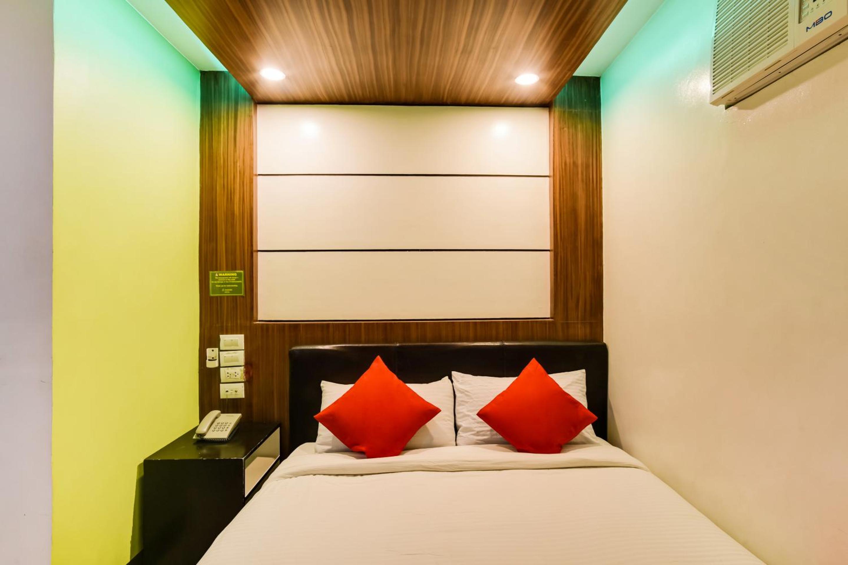 Standard Single Room photo 2