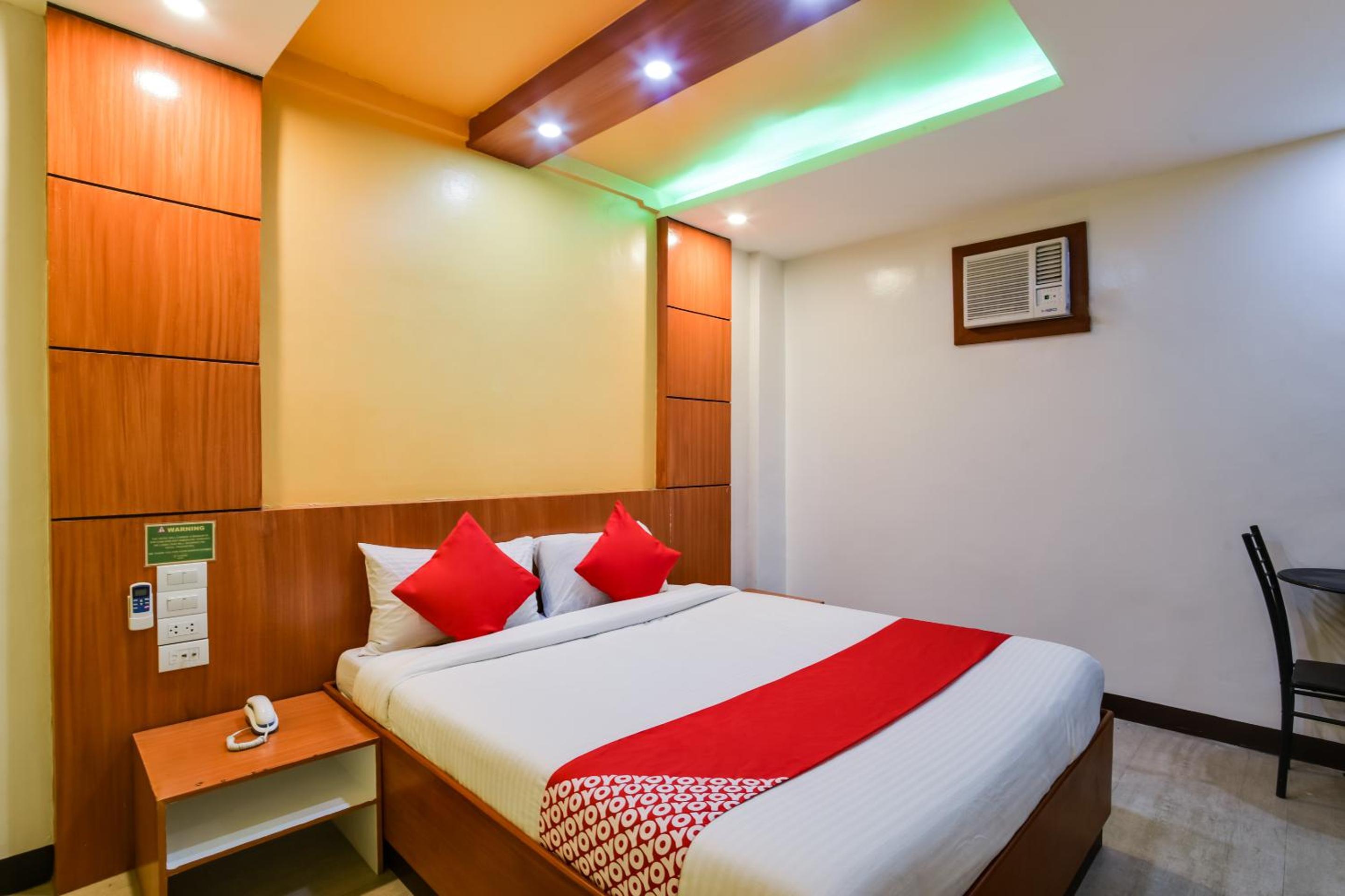 Deluxe Double Room - Photo 3