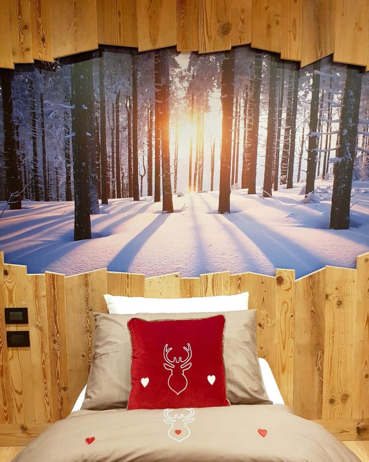 Deluxe Double or Twin Room with Mountain View - Photo 9