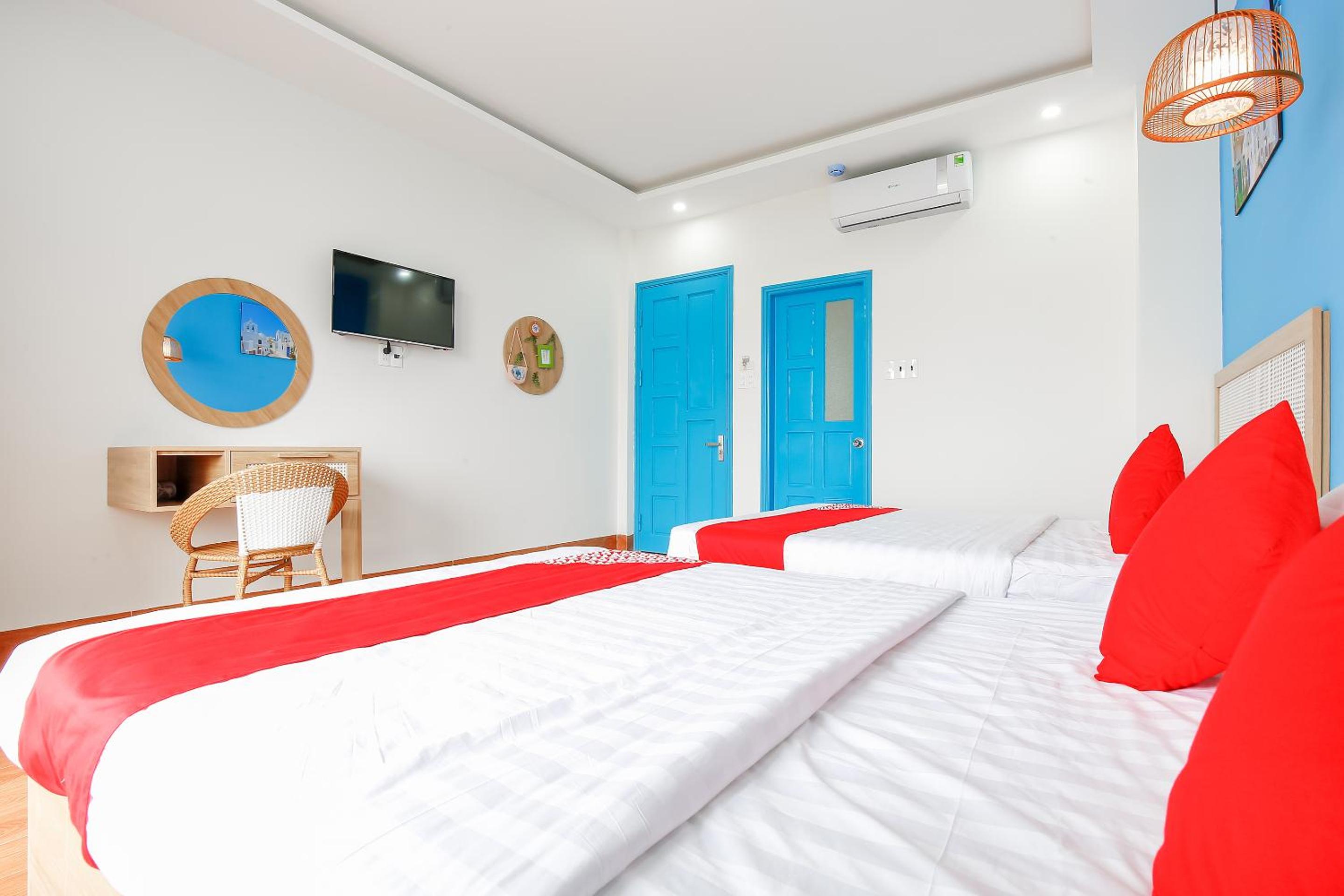 Deluxe Family Room - Photo 5