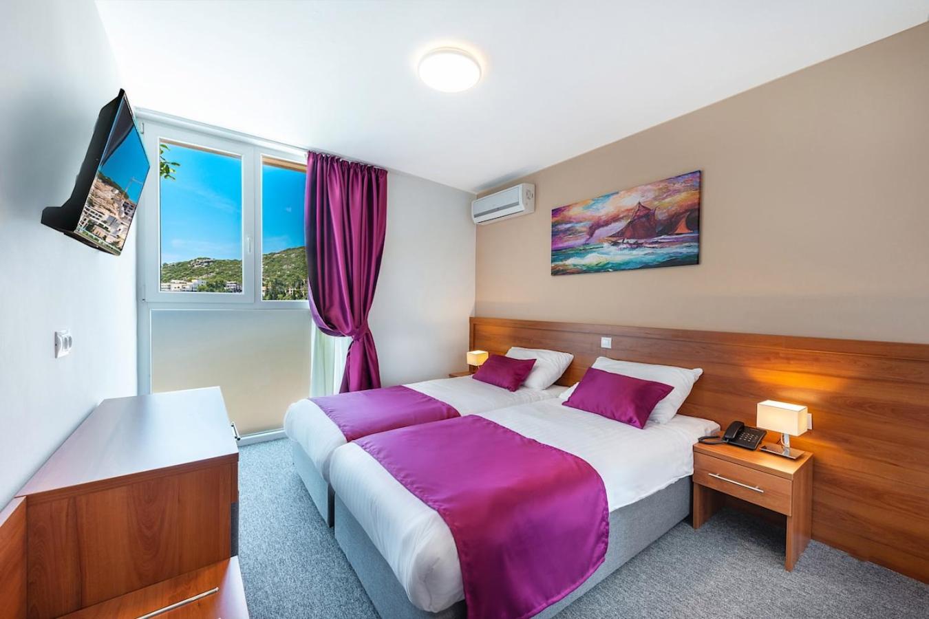 Standard Double/Twin Room with Sea View - annex