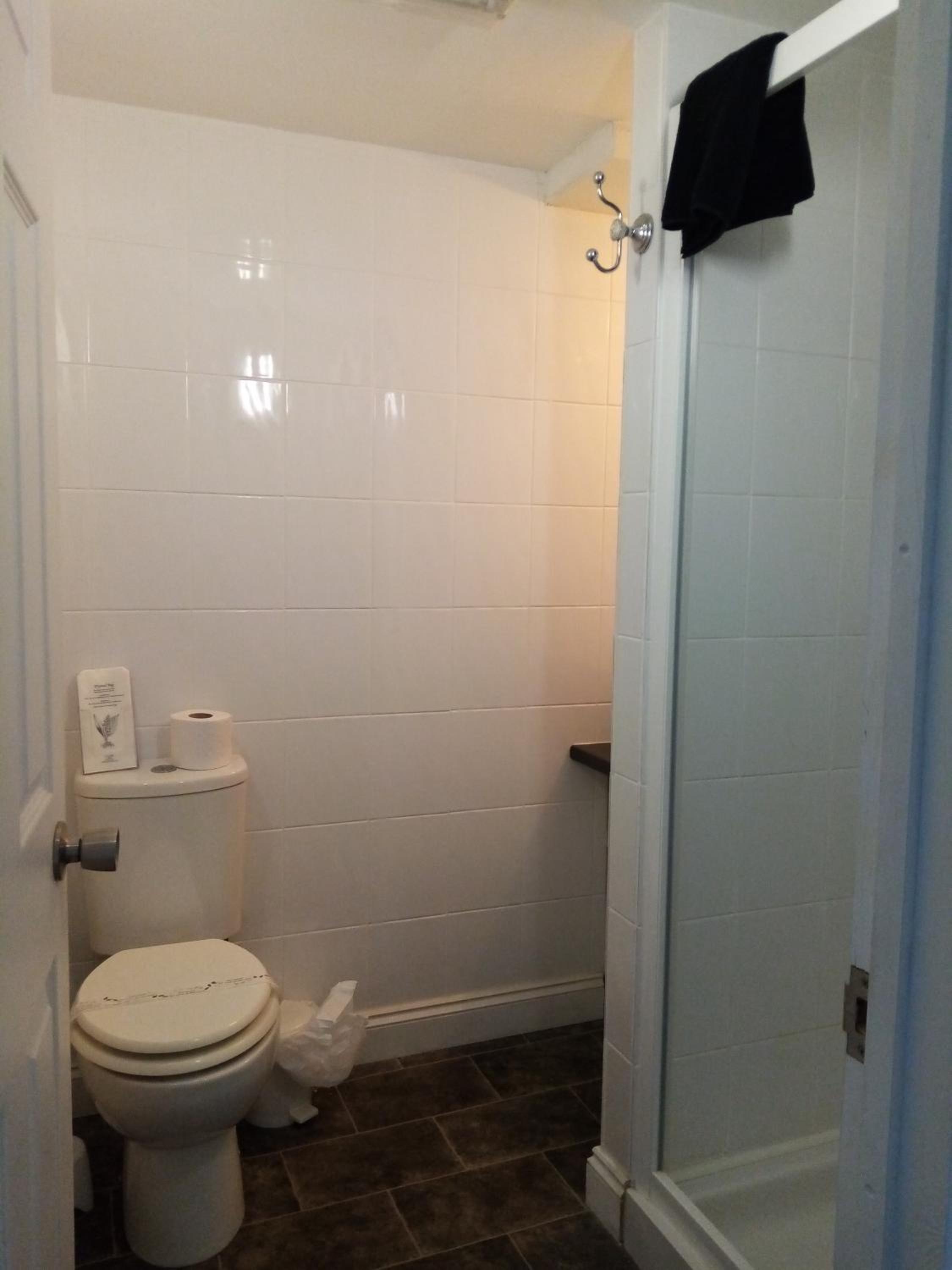 Double Room - Photo 3
