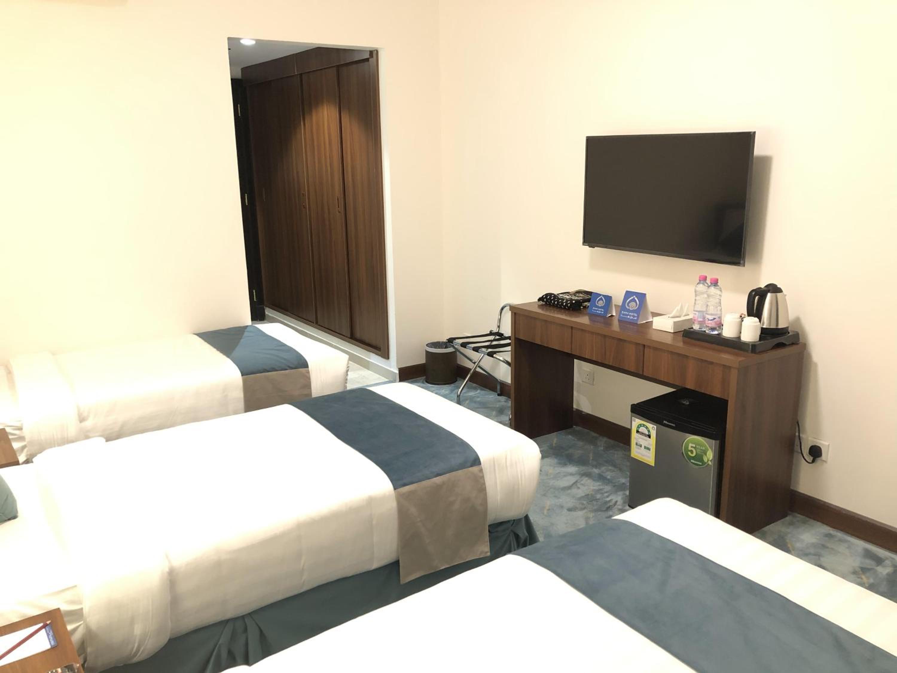 Standard Triple Room - Photo 5