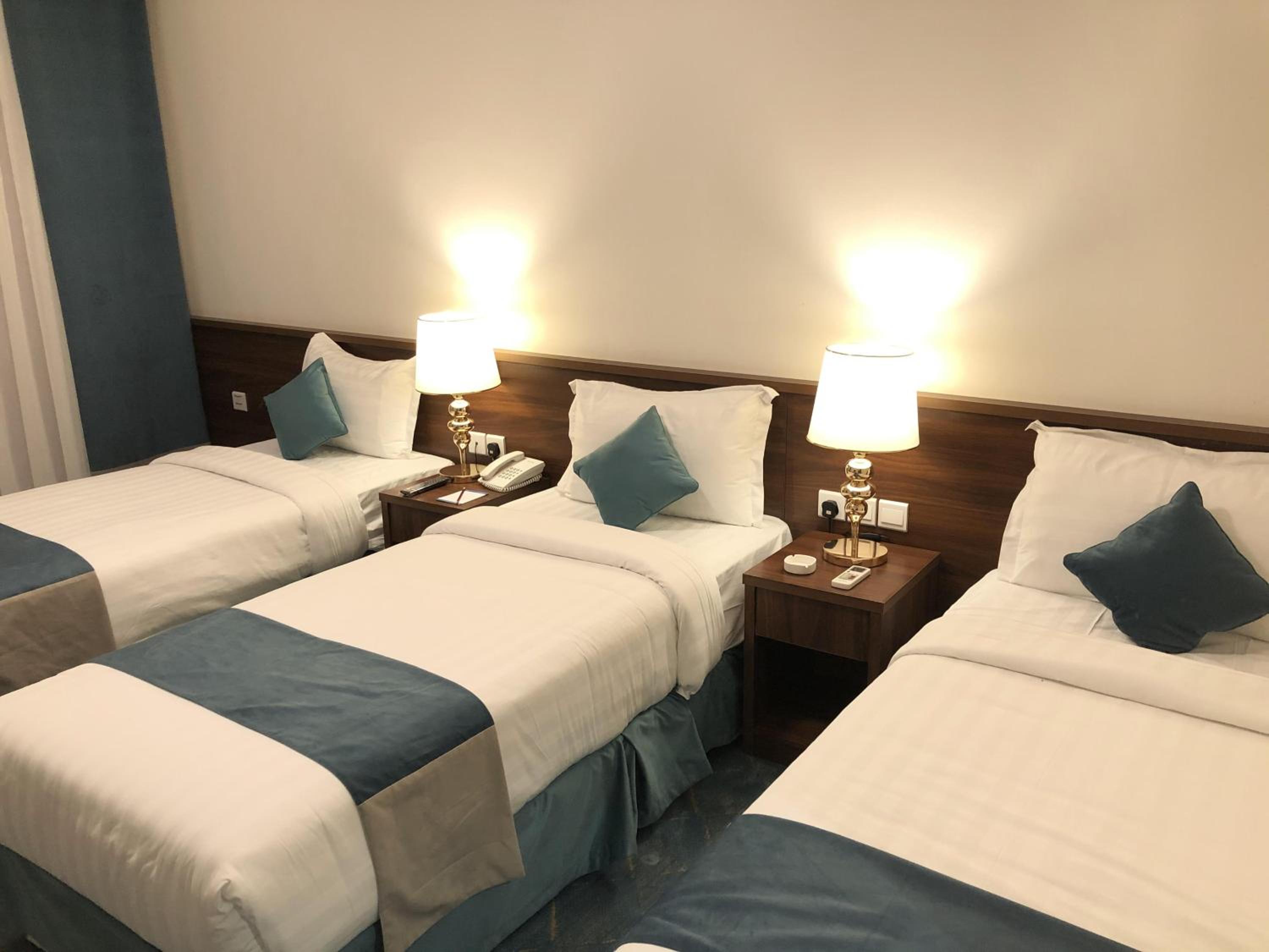Standard Triple Room - Photo 1