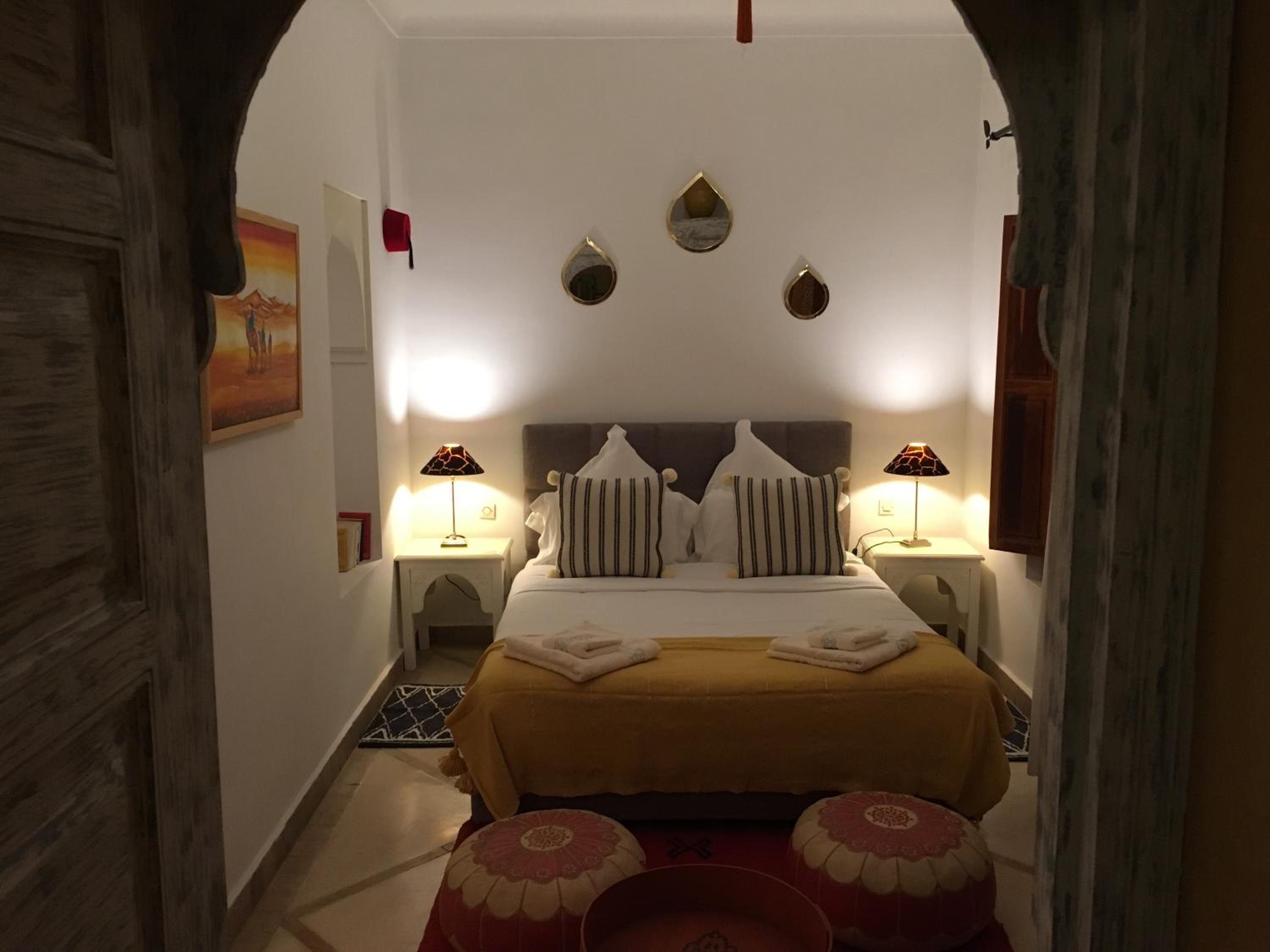 Double Room with Private Bathroom - Photo 4