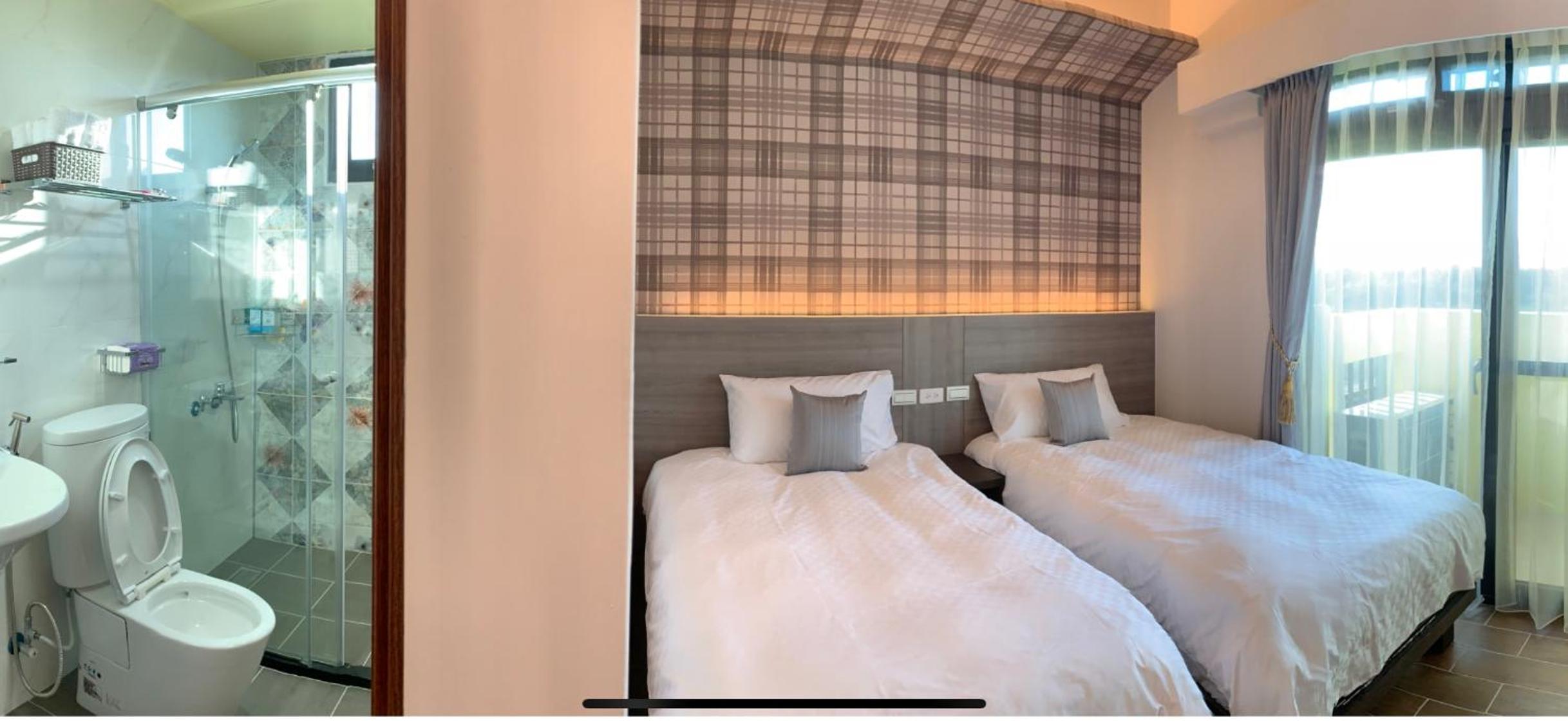 Double Room with Balcony photo 3
