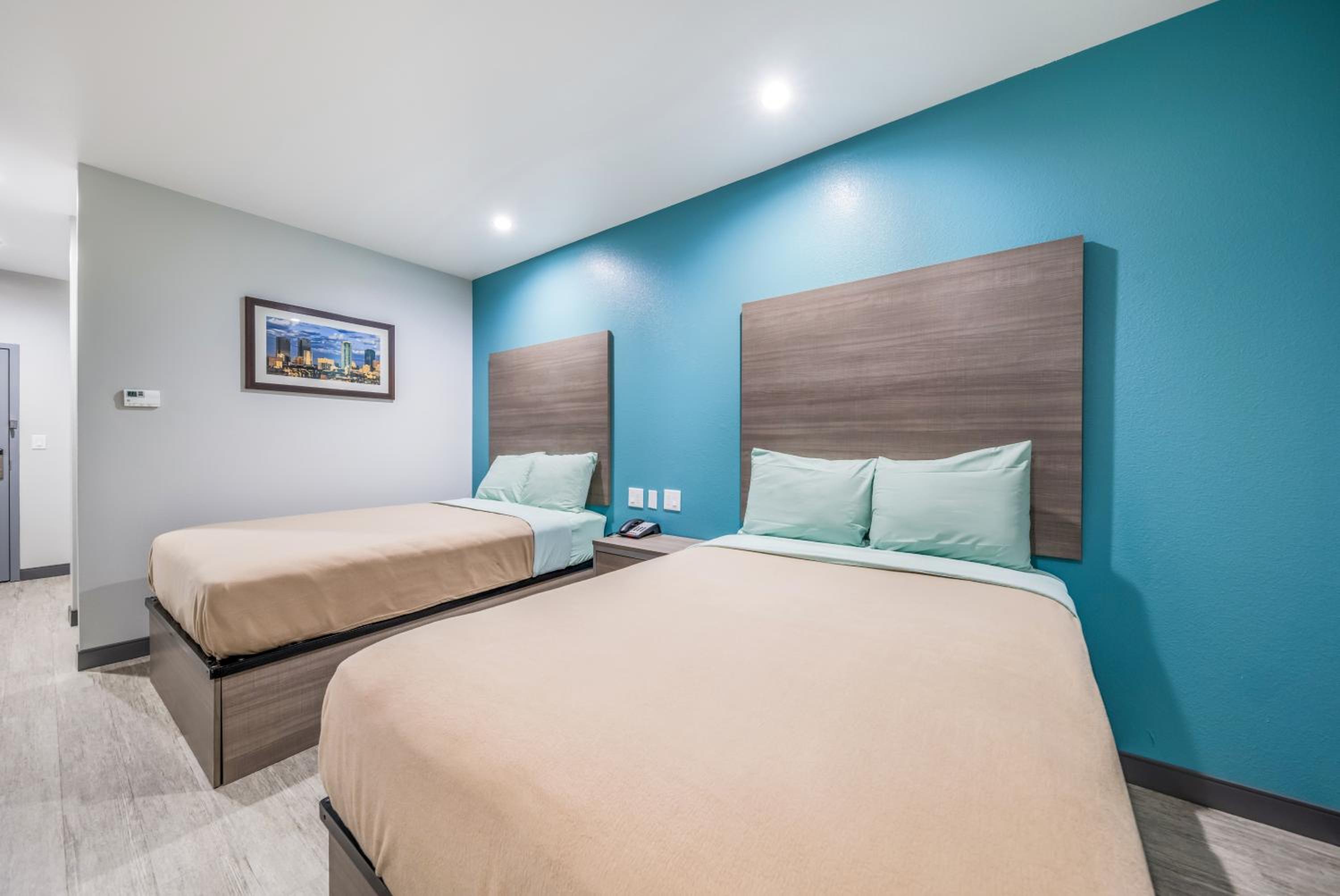 Standard Double Room - Photo 3