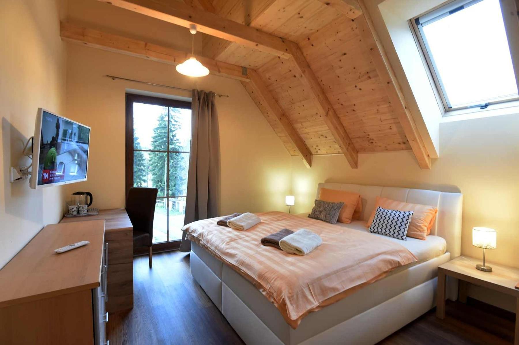 Standard Double Room photo 3