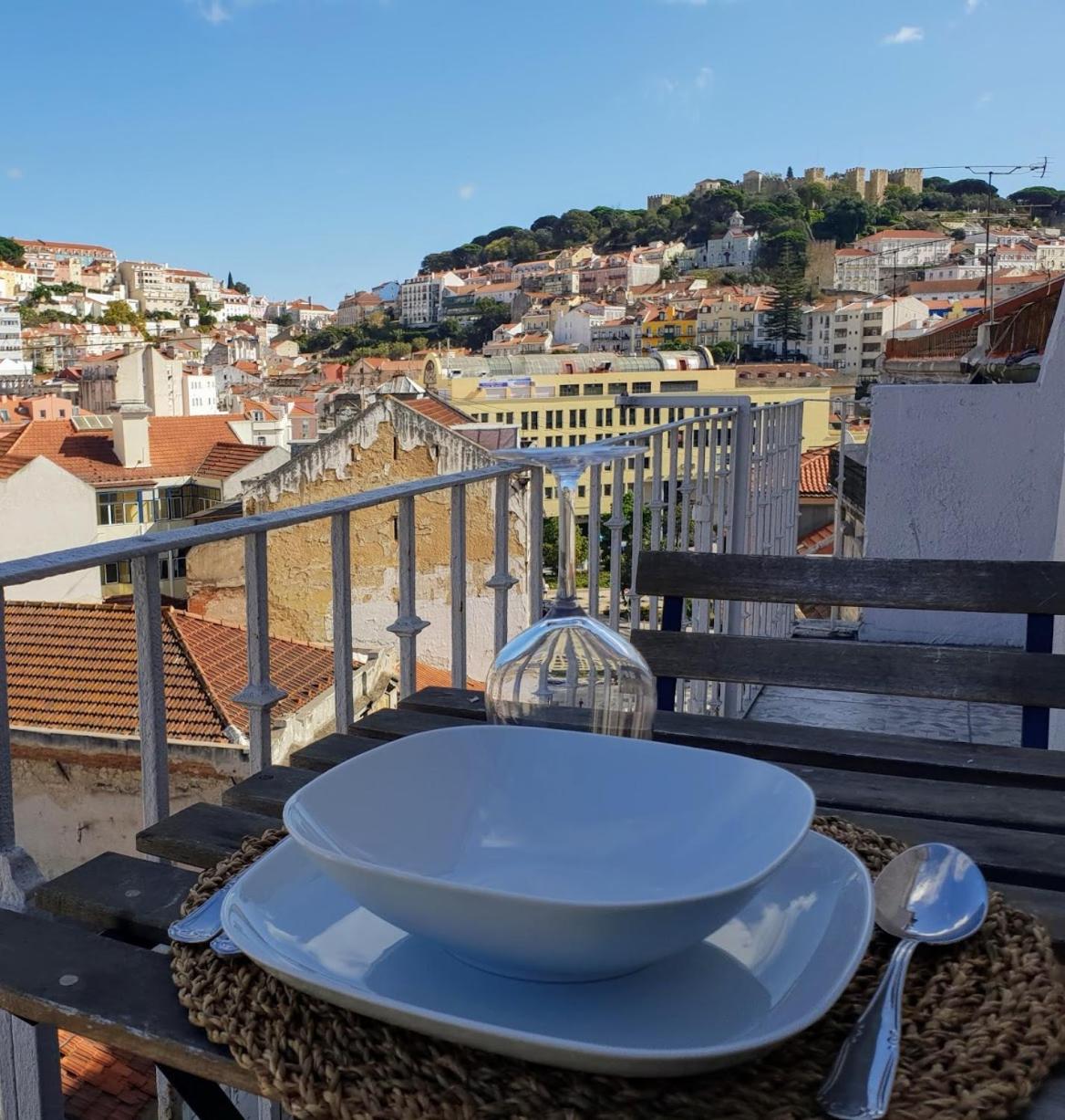 Apartment with Balcony - Photo 20