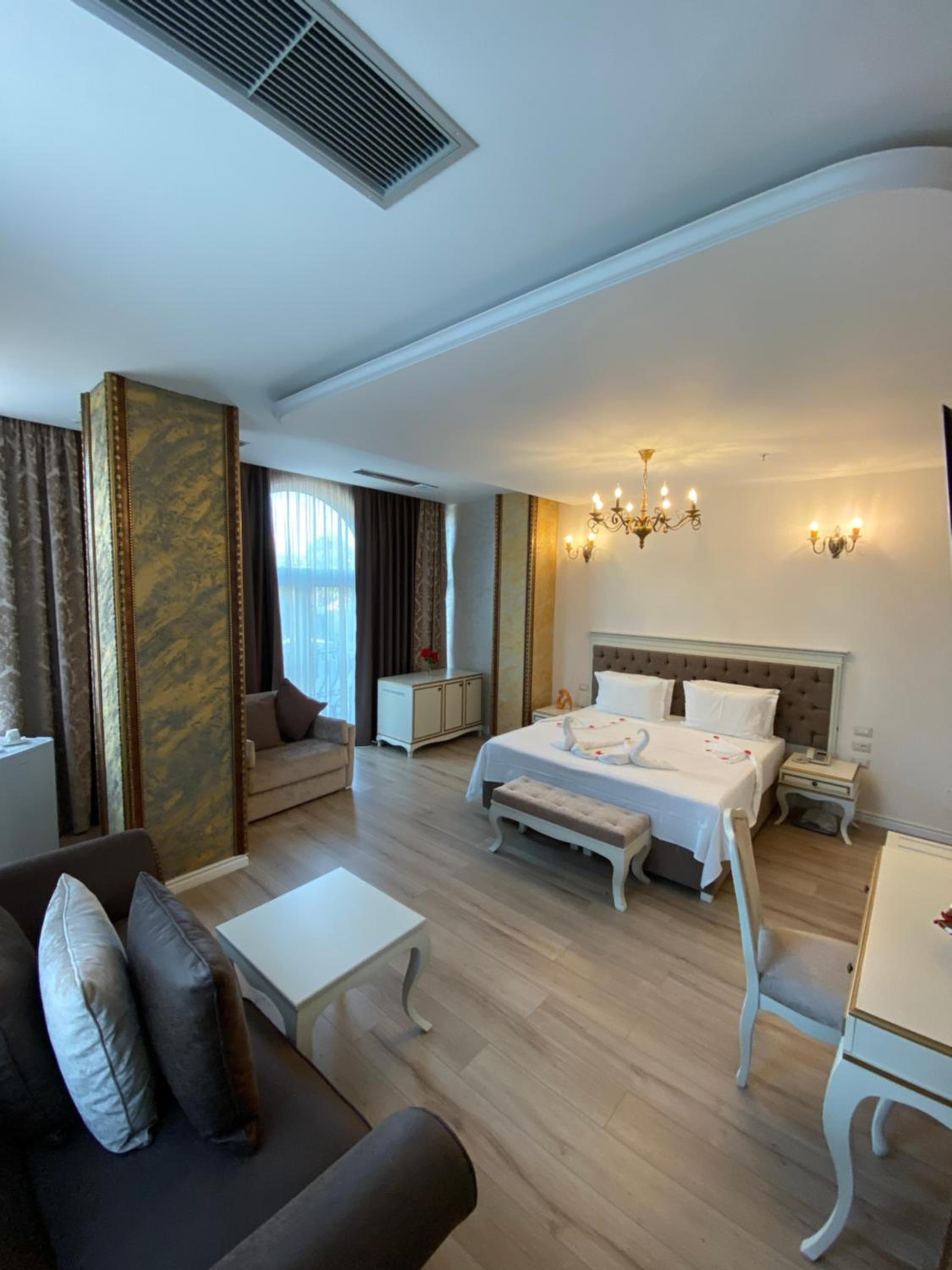 Superior Triple Room