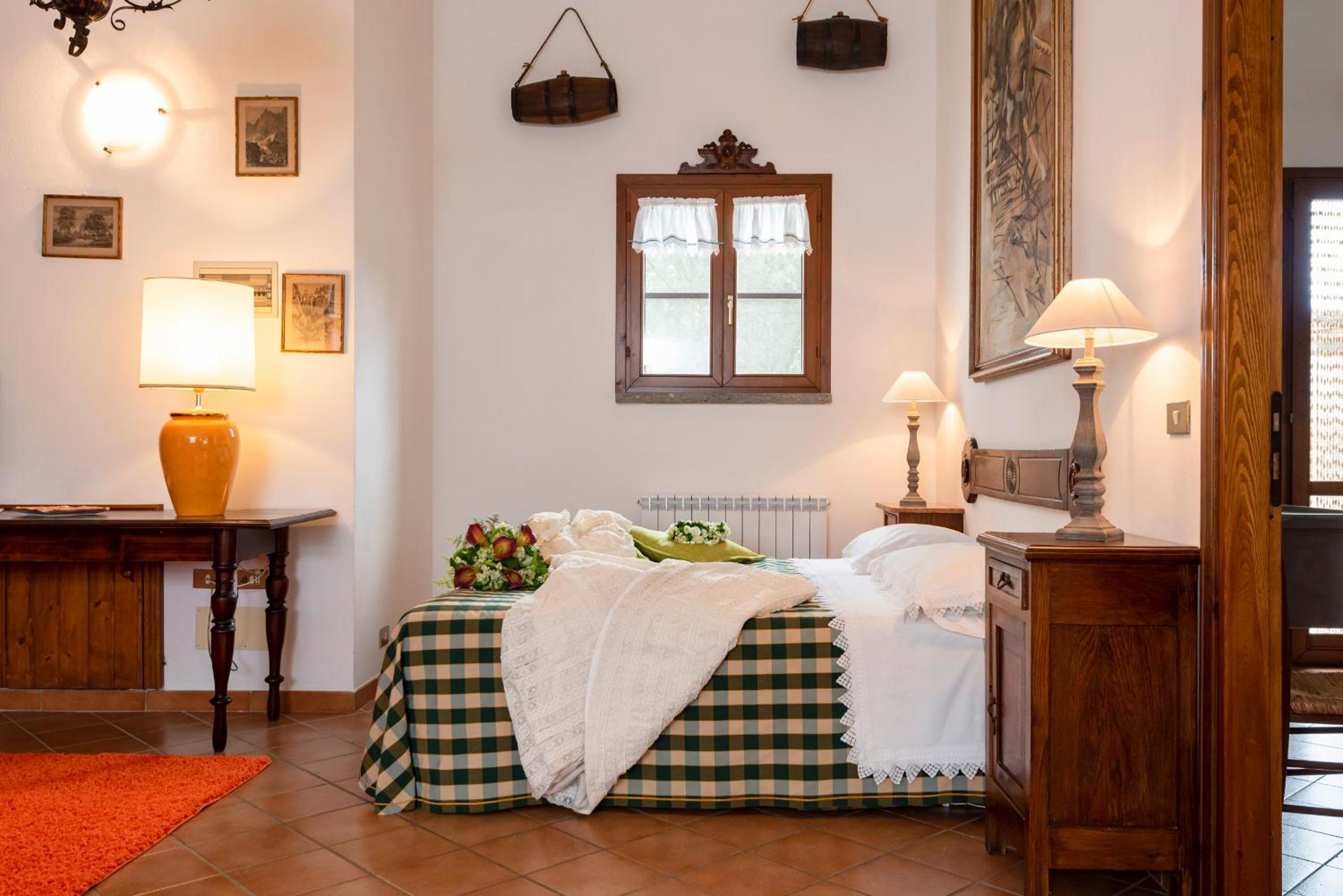 One-Bedroom Apartment (4 Adults)