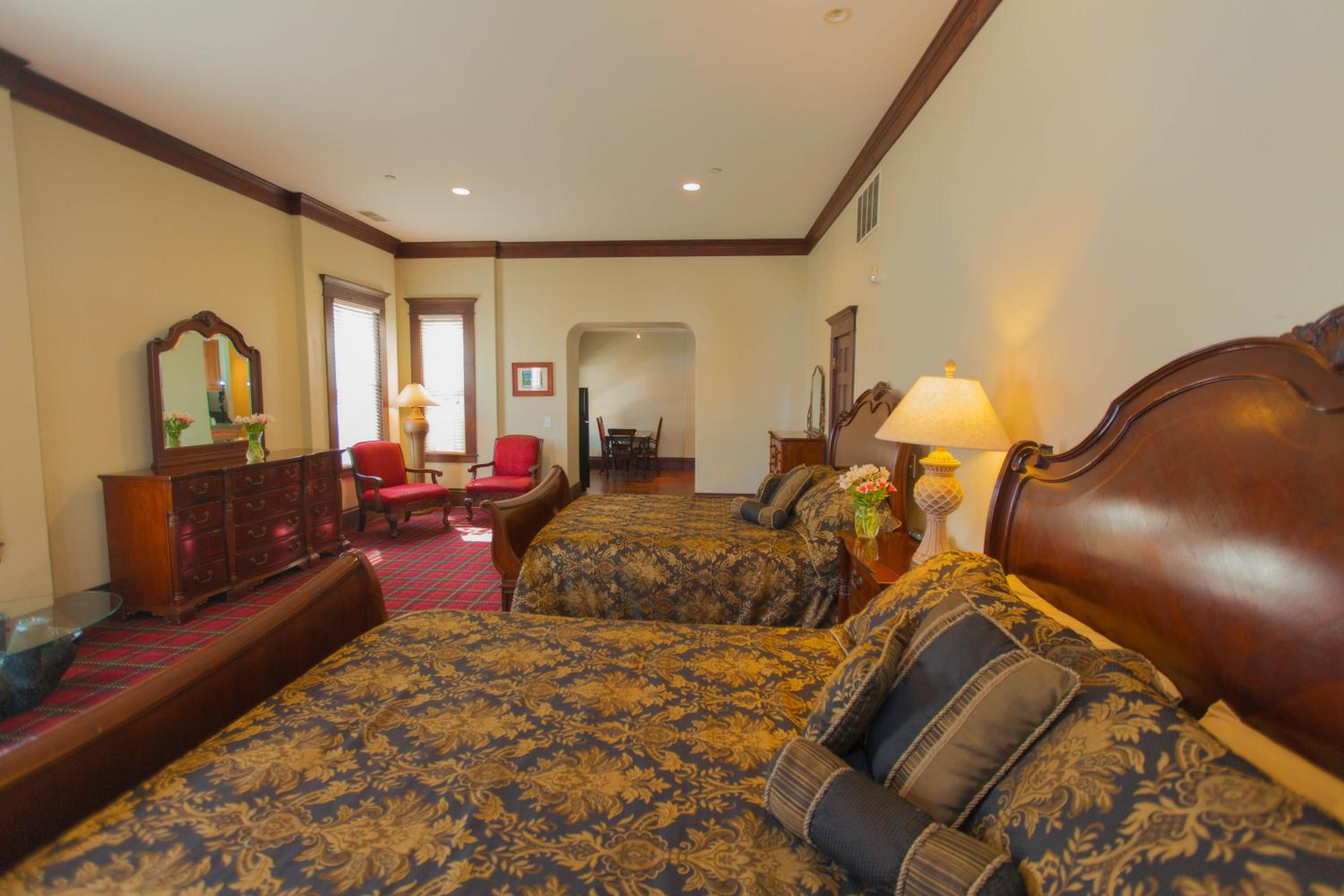 Deluxe Suite