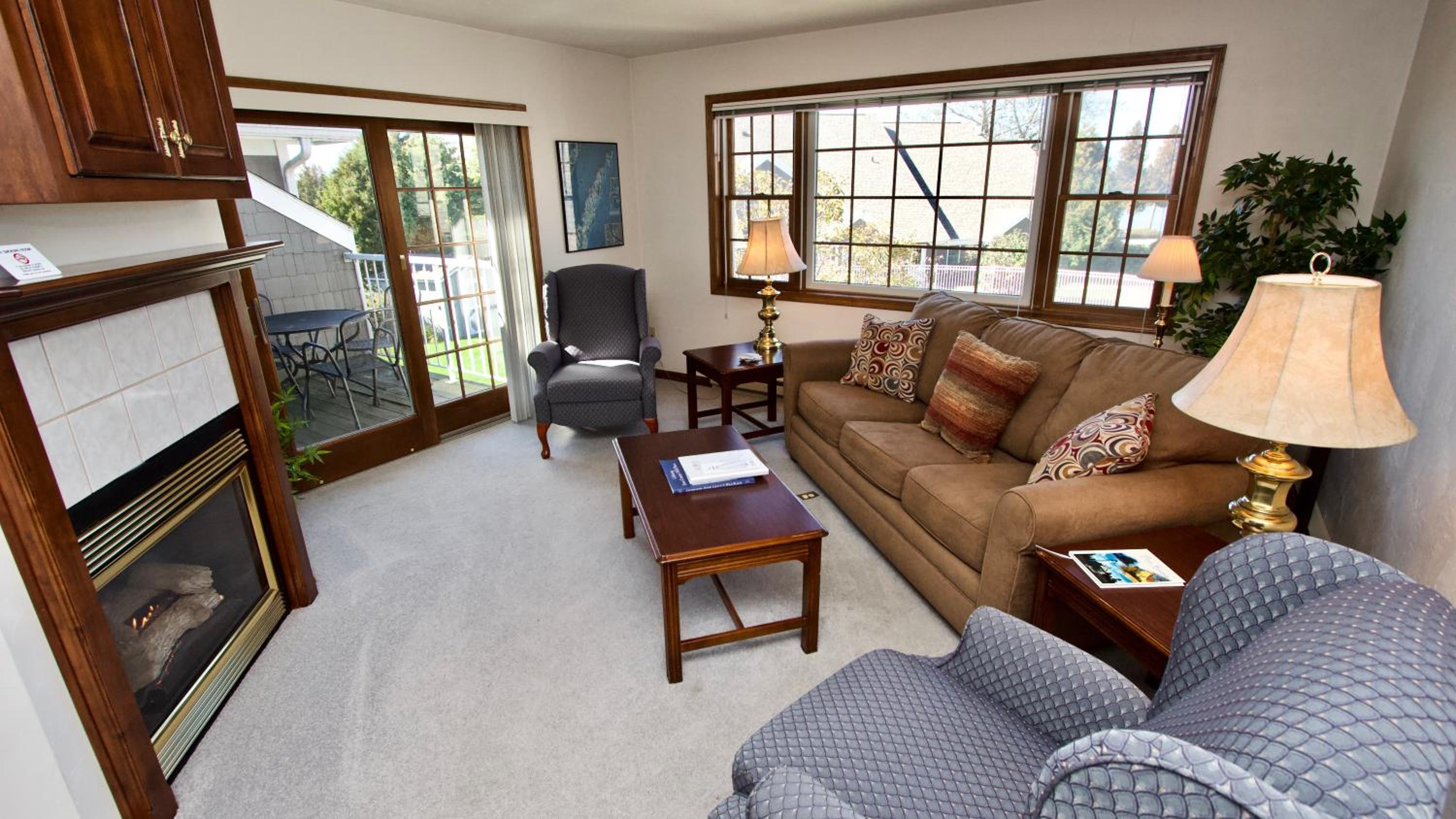Queen Suite