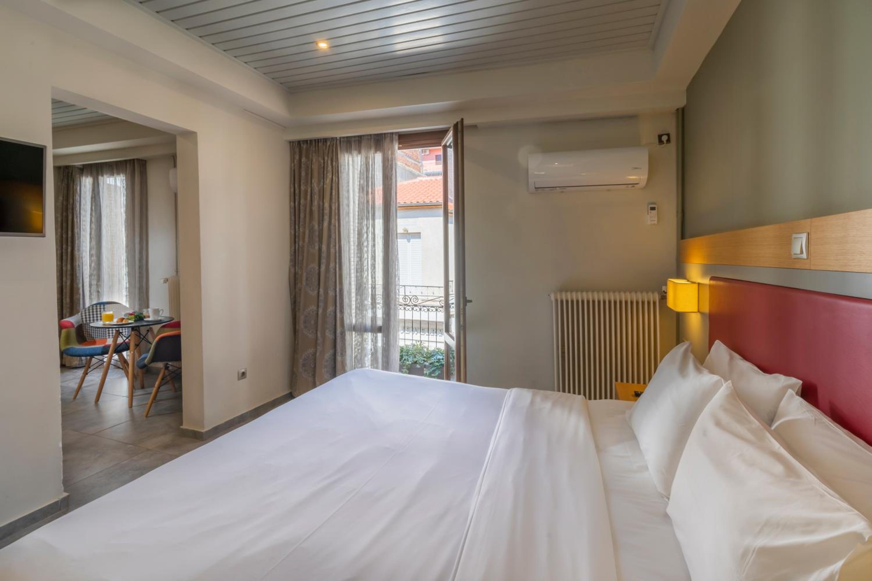 Suite - Vue sur le Village