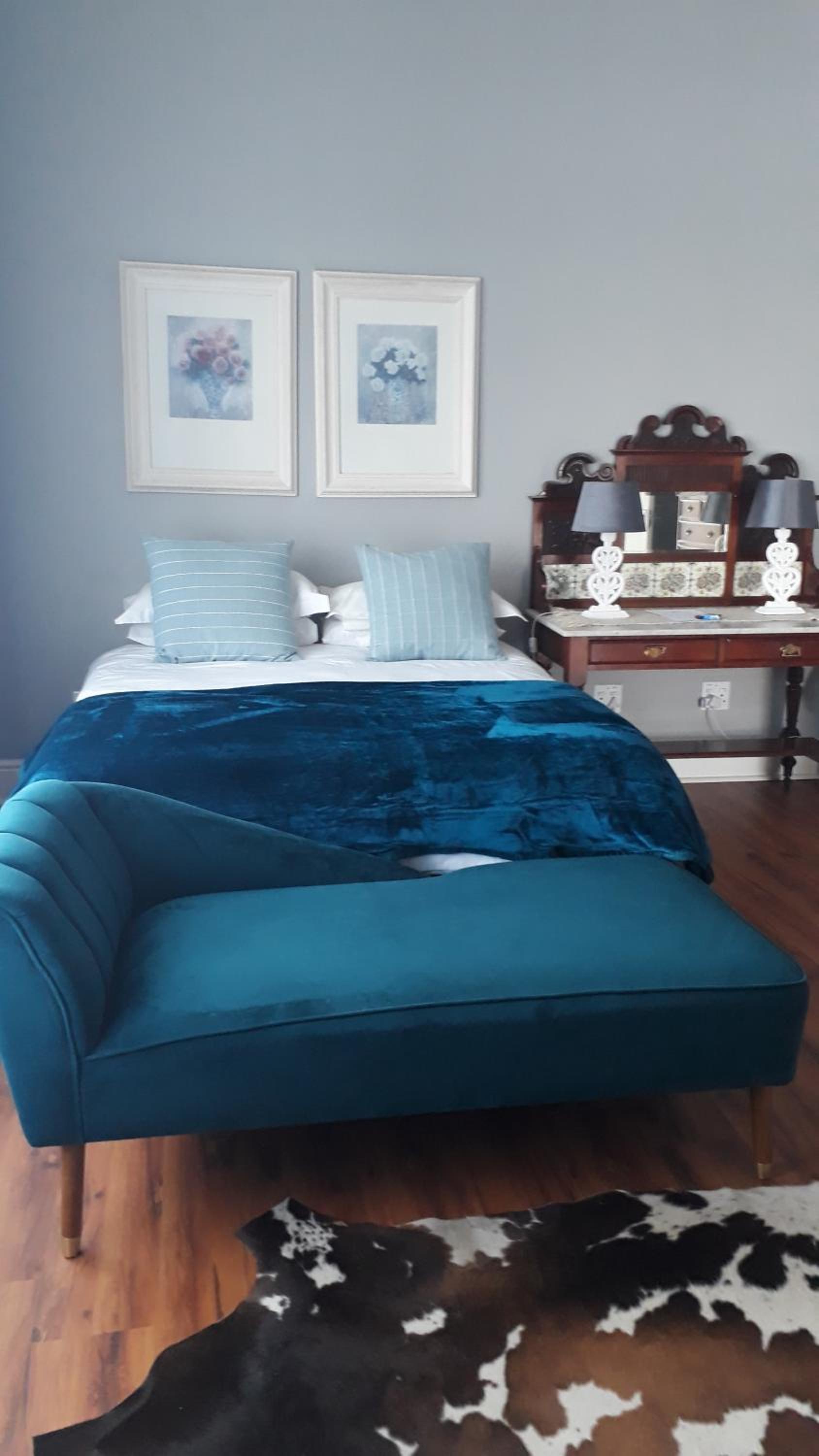 Family Room for 3 - Not Pet Friendly photo 2