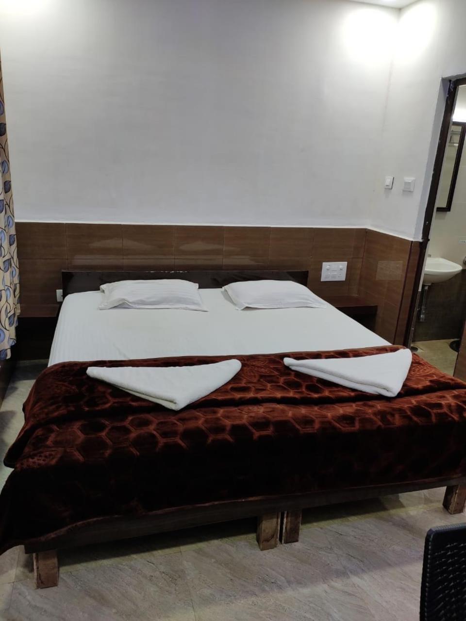 Deluxe Double Room - Photo 7