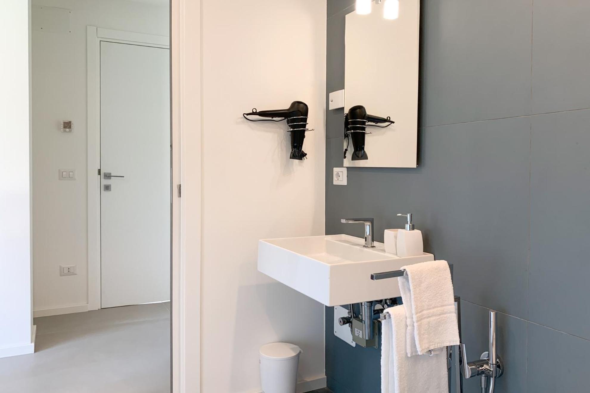 Double Room with Terrace - Photo 13