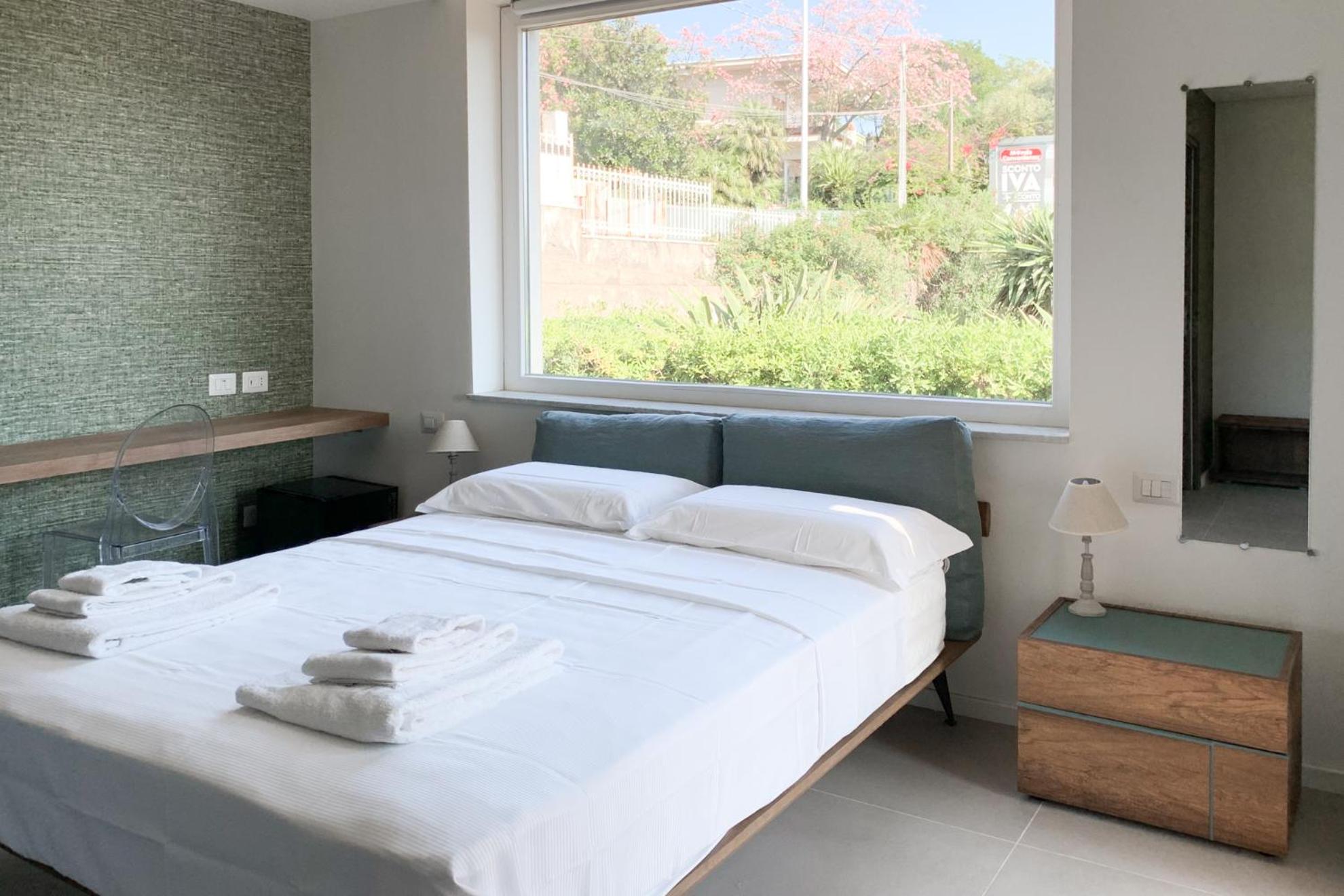 Double Room with Terrace - Photo 5