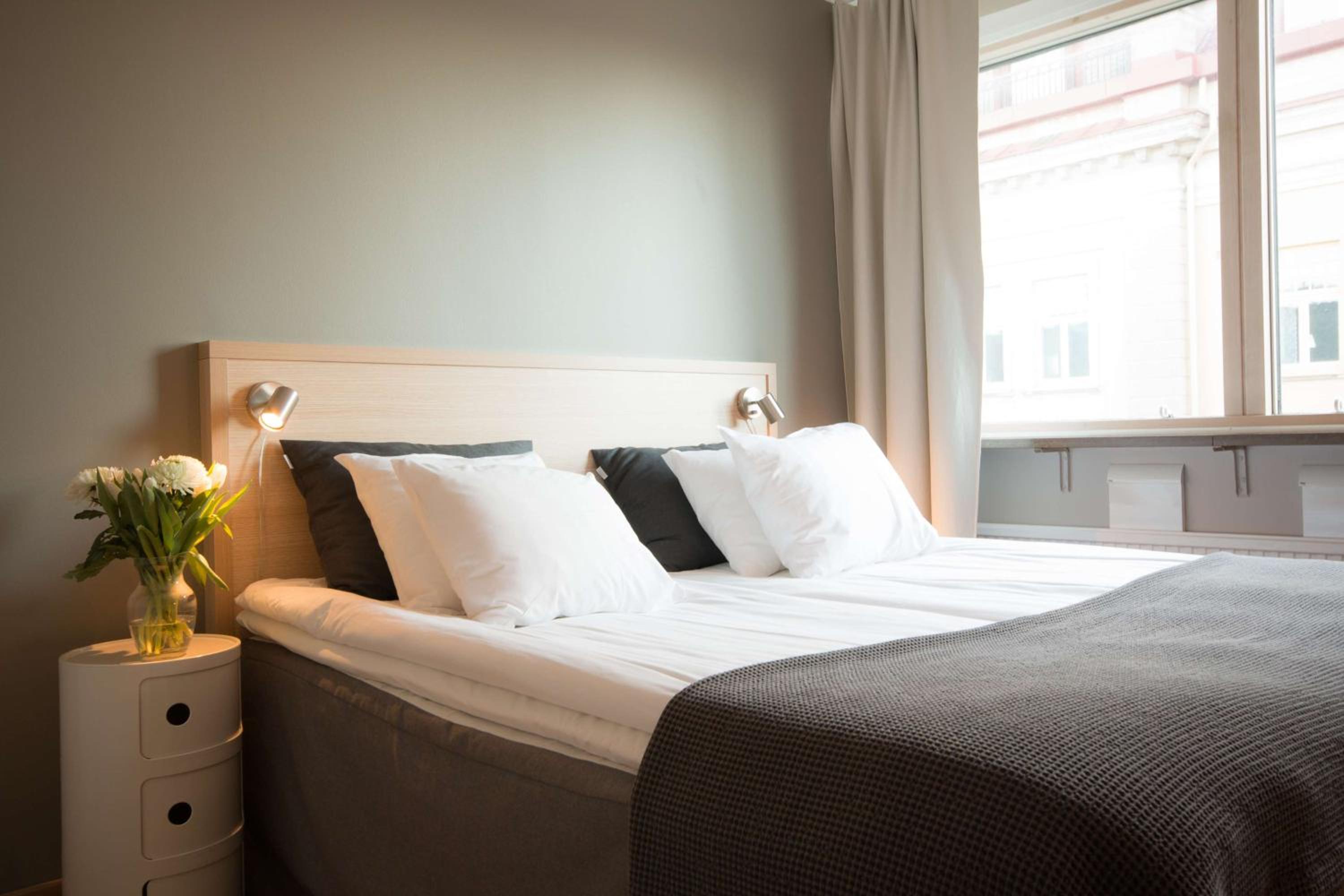 Standard Twin Room - Photo 14