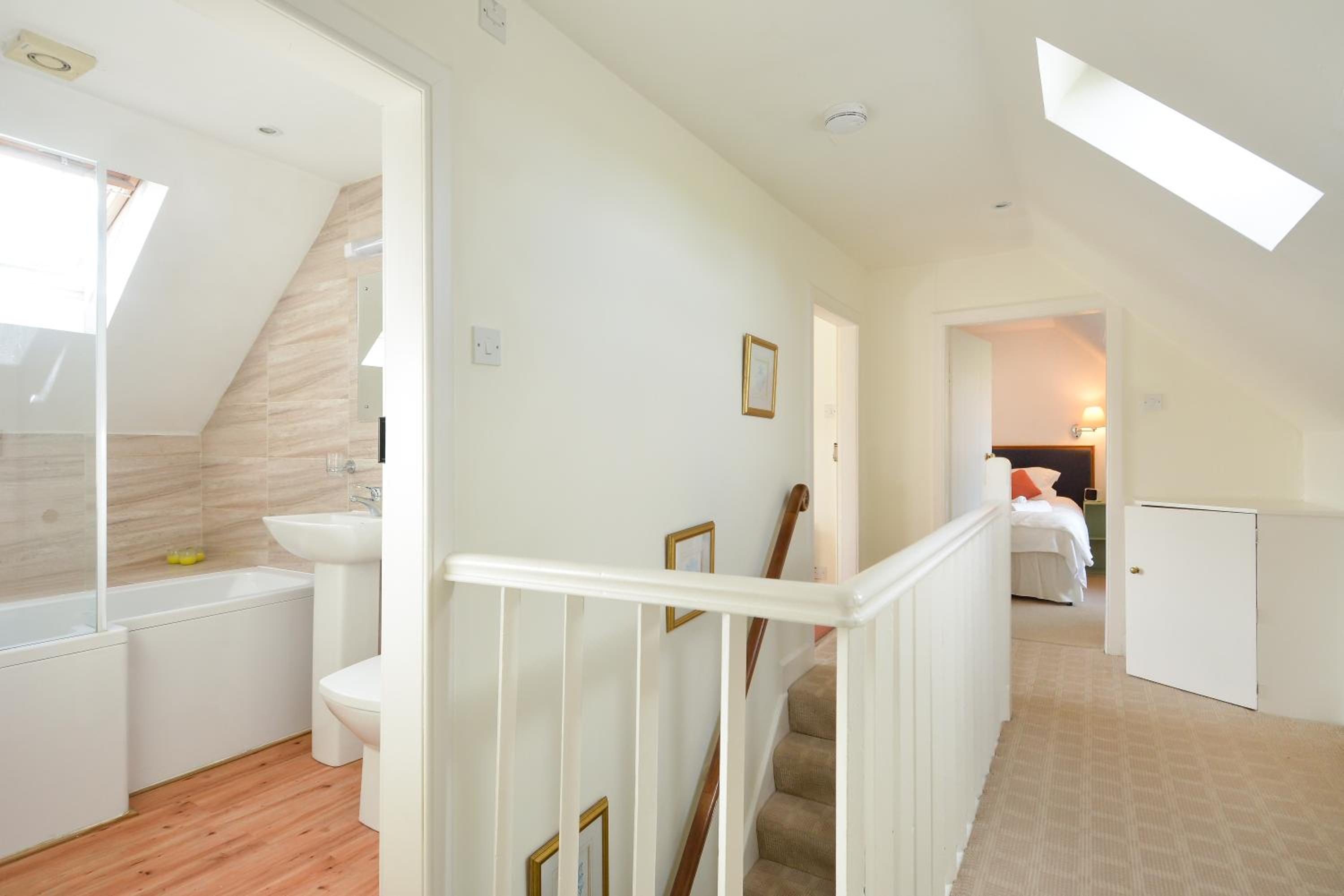 Holiday Home - Arnvicar Farmhouse photo 3