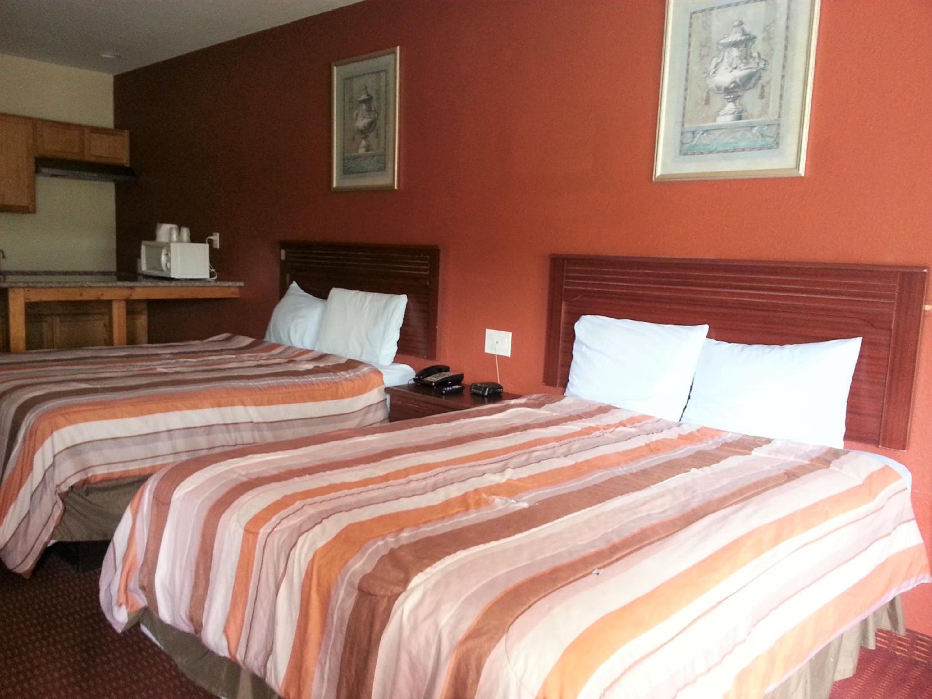 Deluxe Family Room