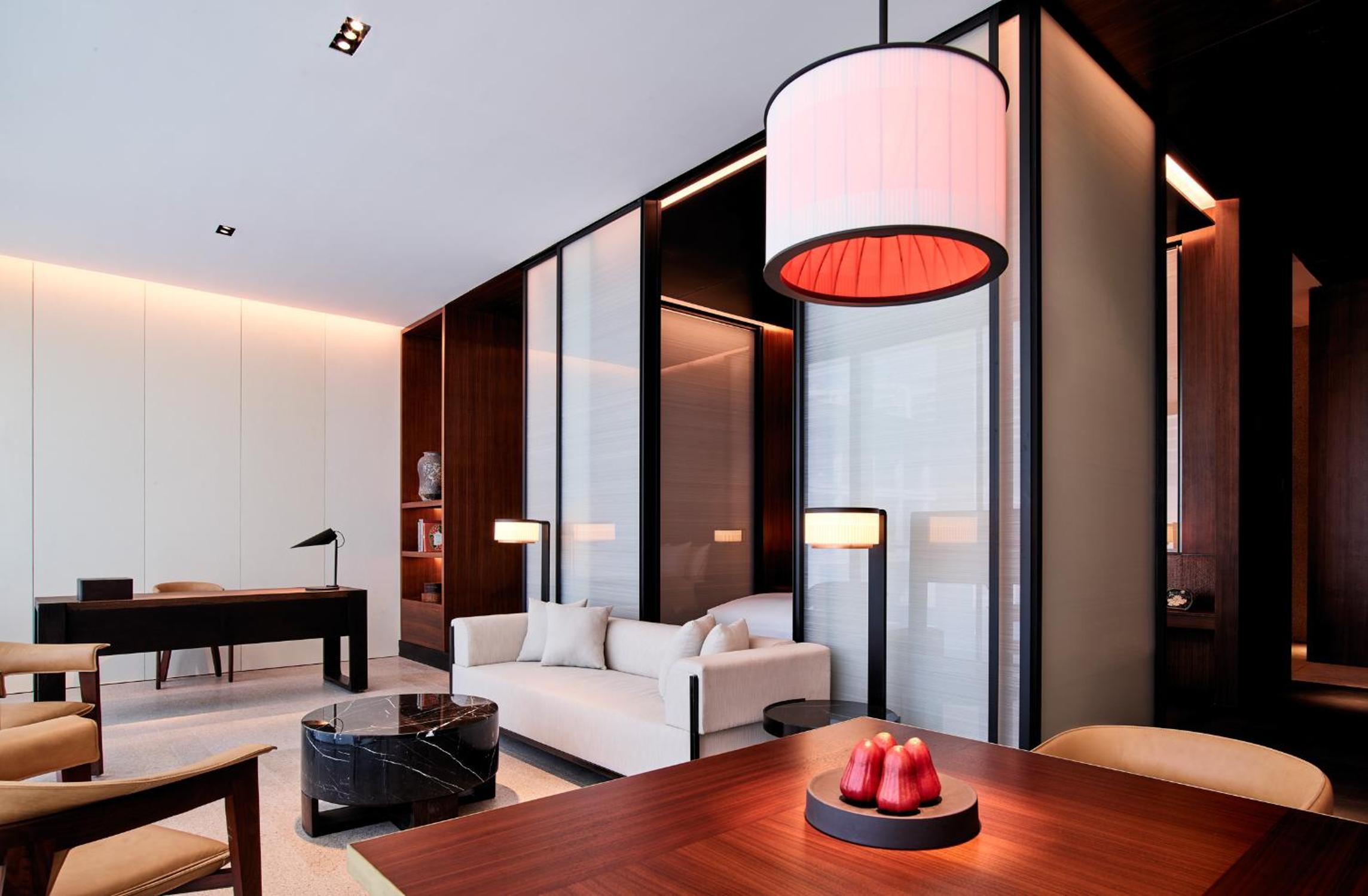 Suite with Garden View