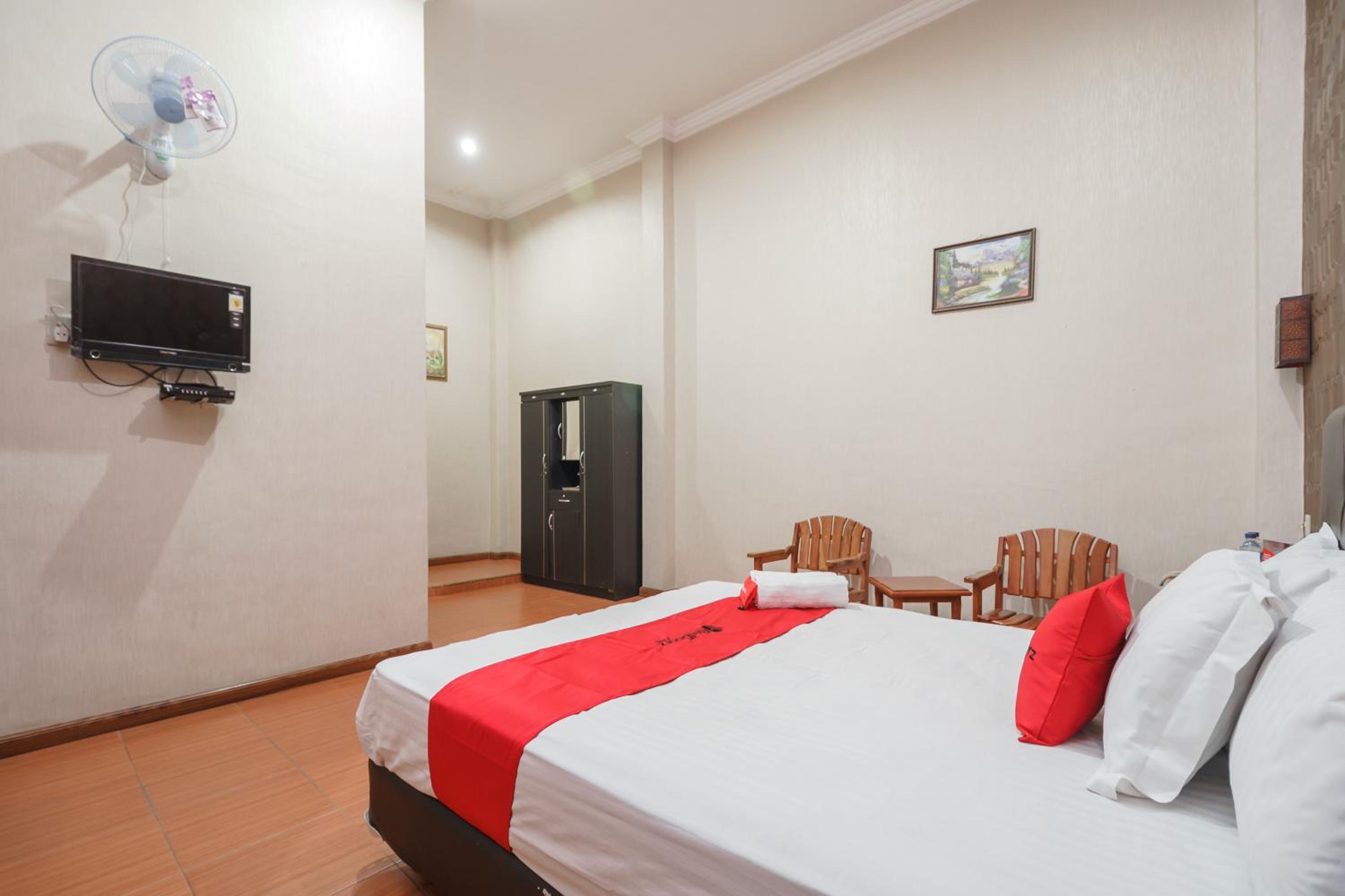 Double Room - Photo 4