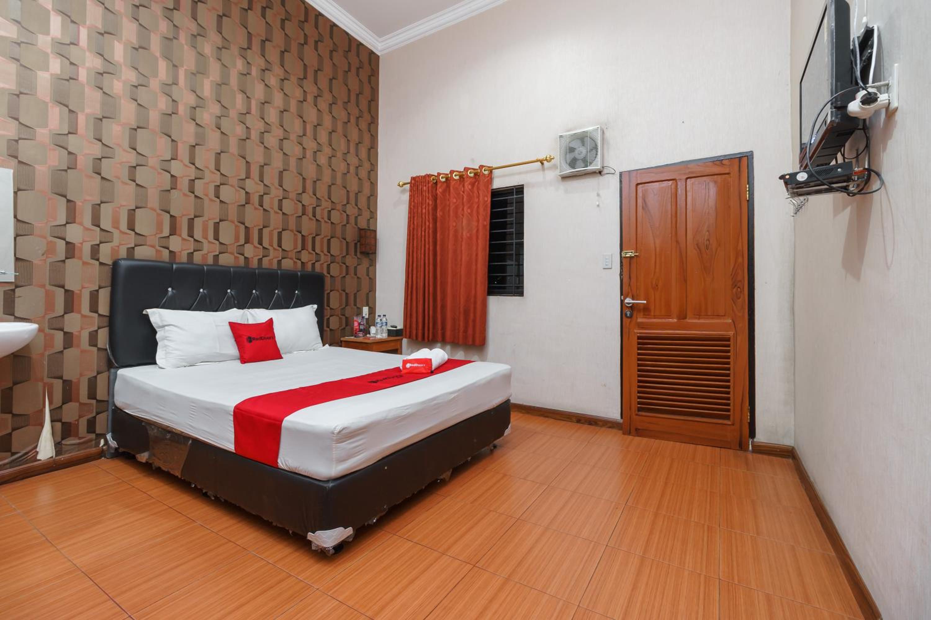 Double Room - Photo 1