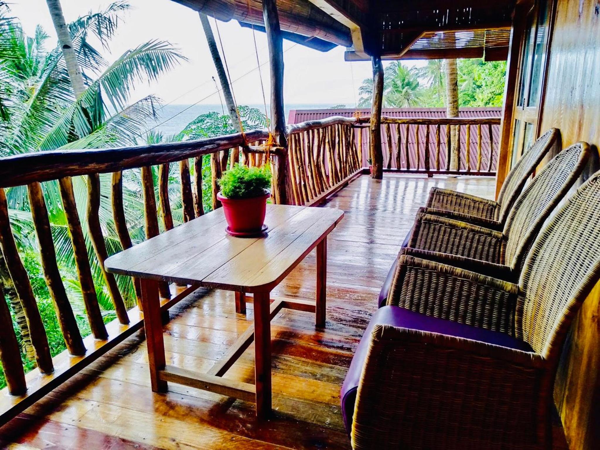 Superior Suite with Ocean View - Photo 10