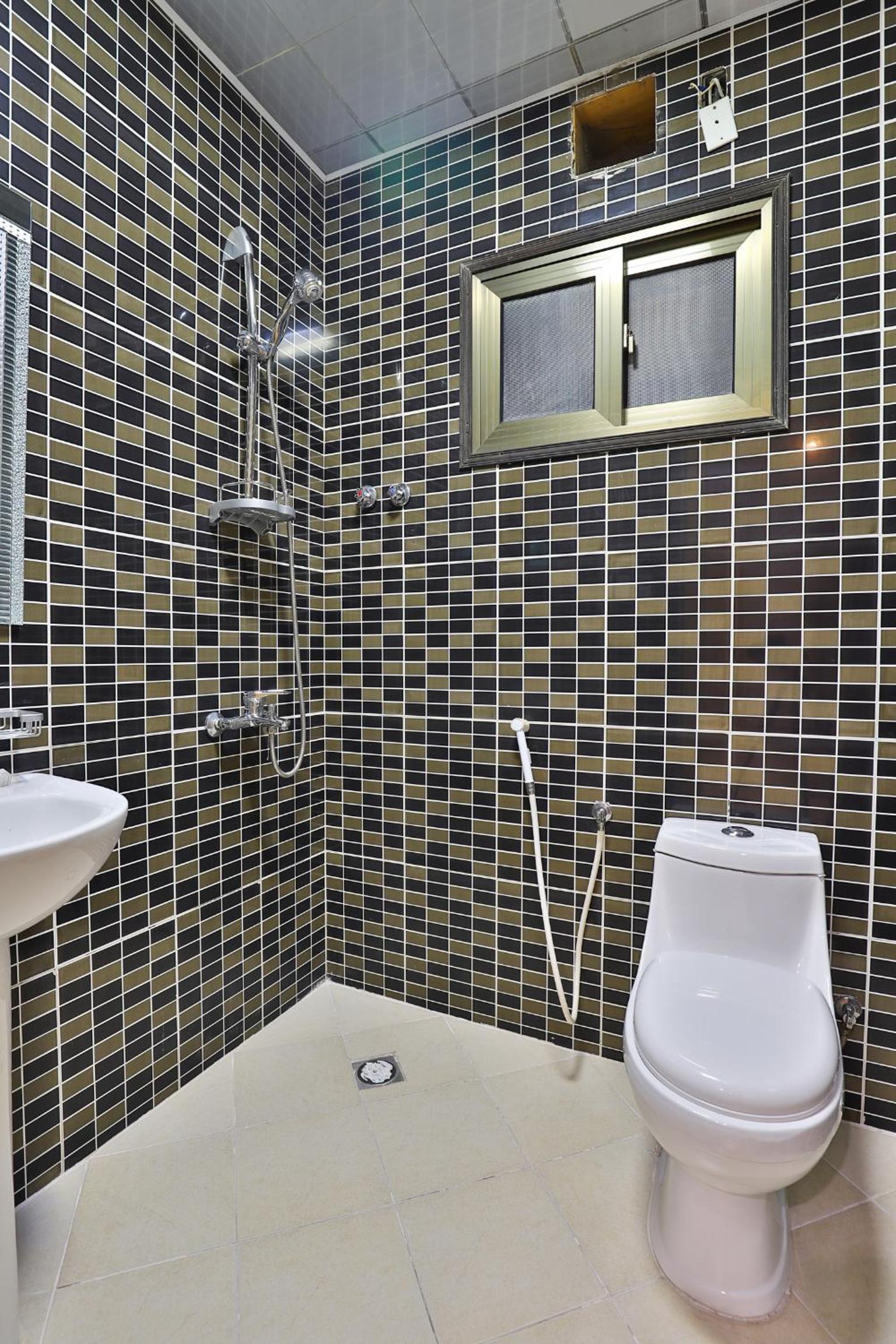 One-Bedroom Deluxe Apartment - Photo 3