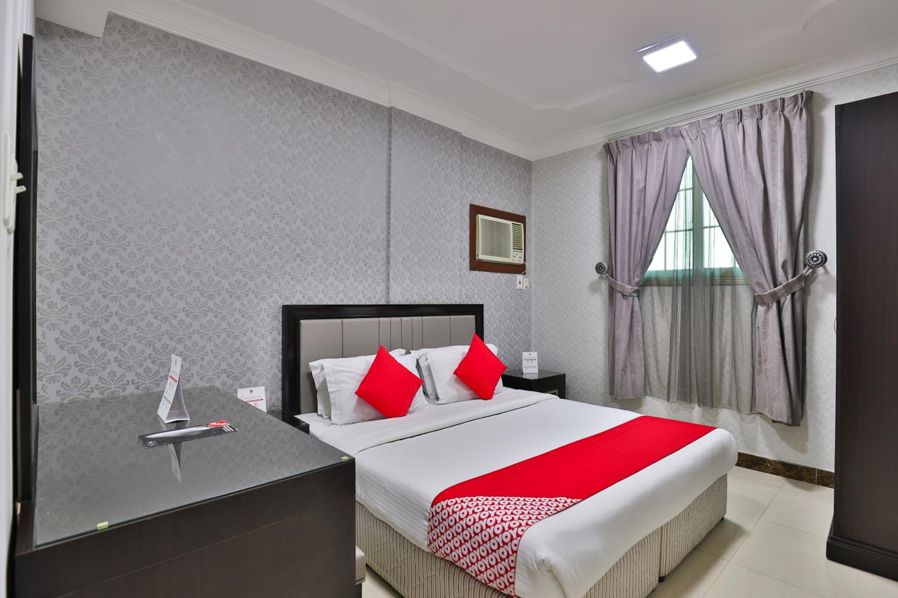 Two-Bedroom Apartment - Photo 6