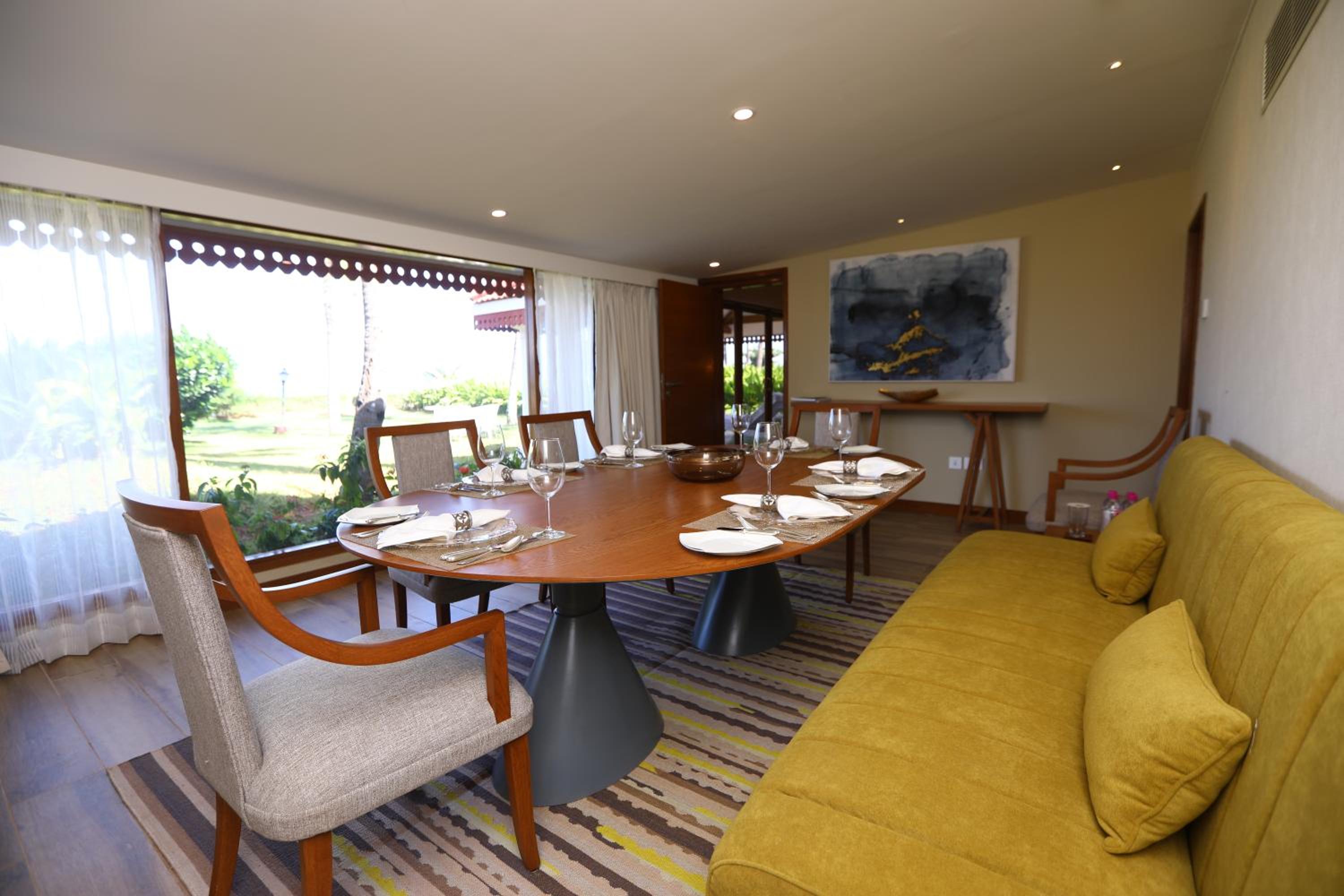 Grand Villa Sea View King Bed - Photo 4