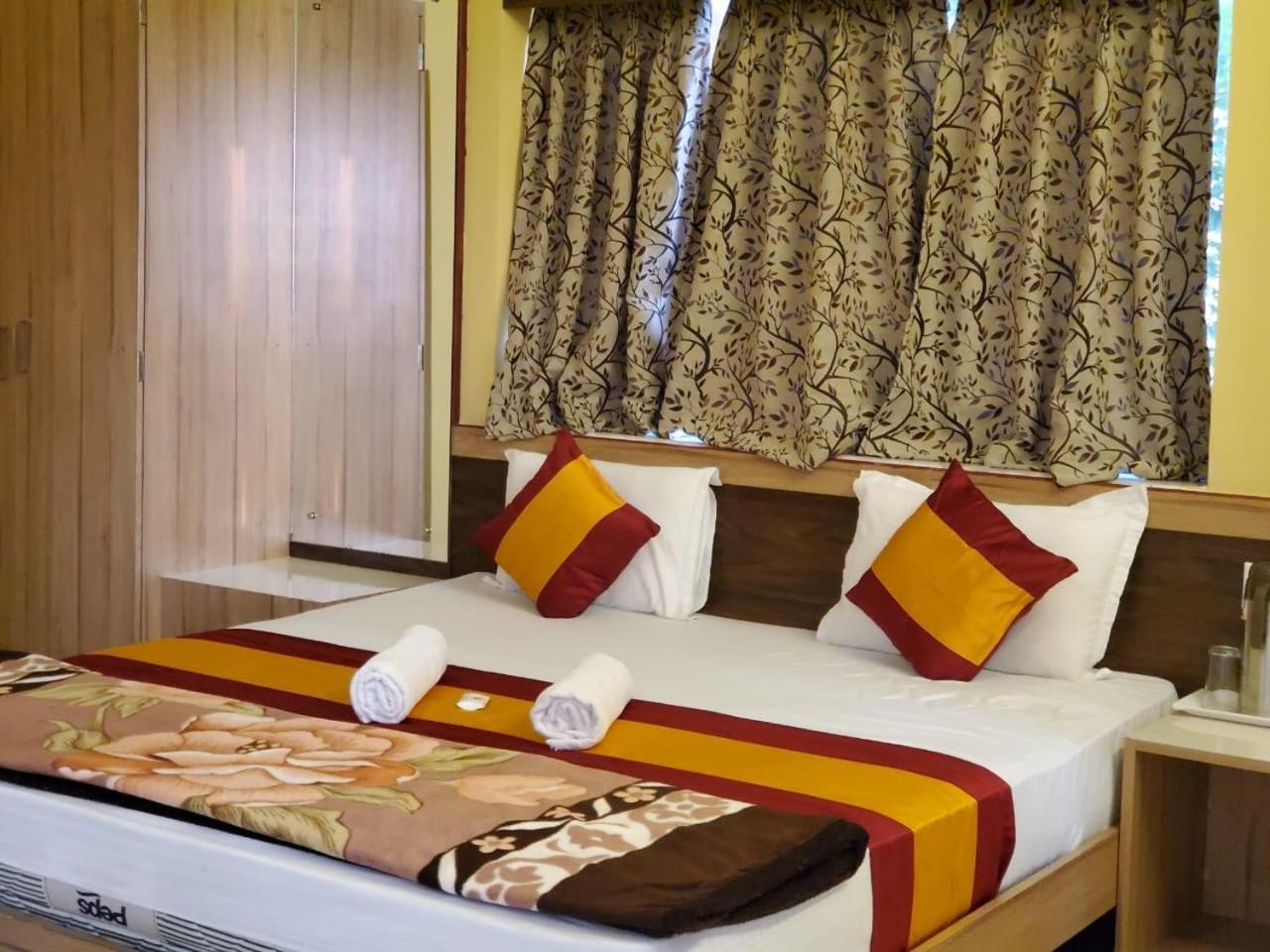 Double Room with Garden View - Photo 14