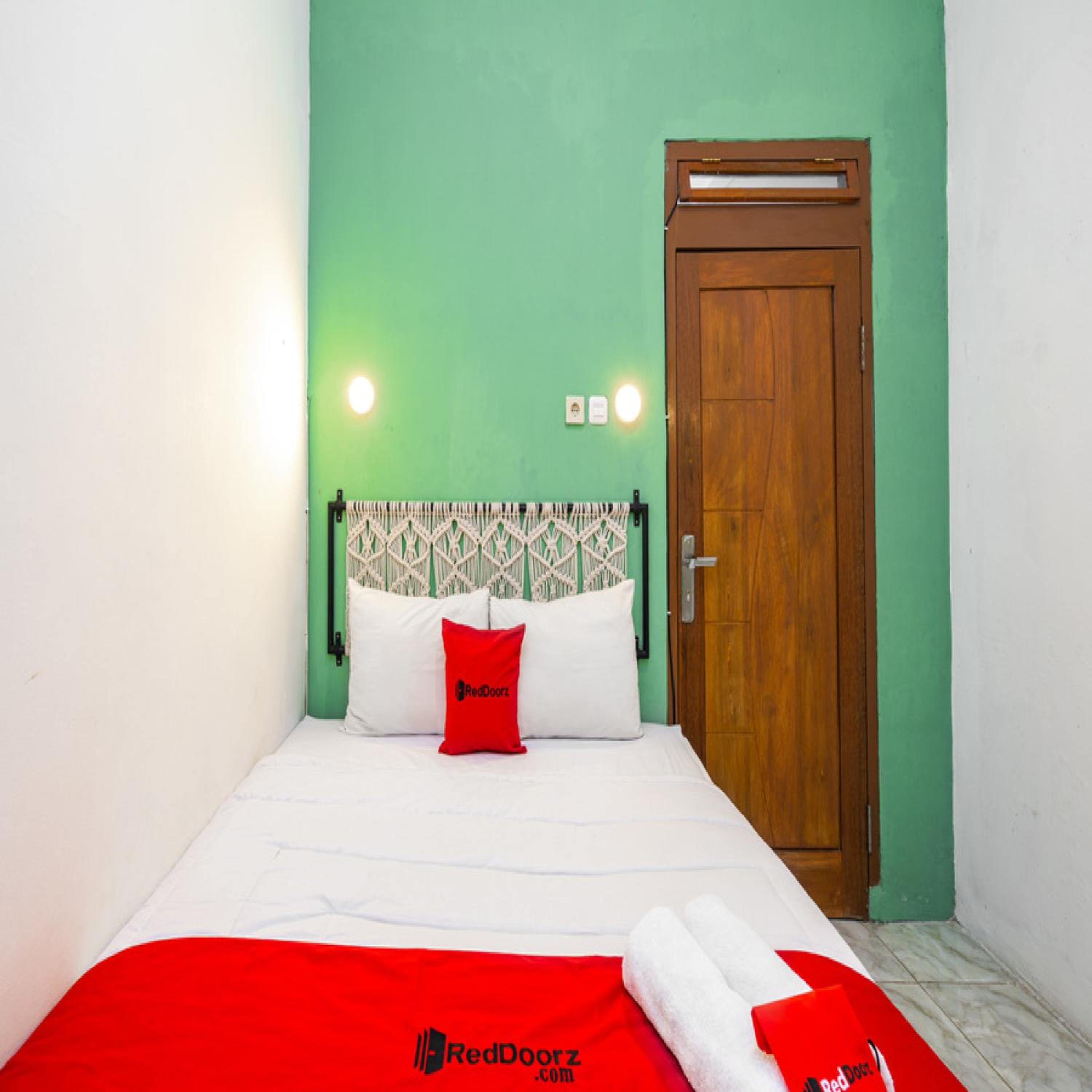 Standard Double Room - Photo 1