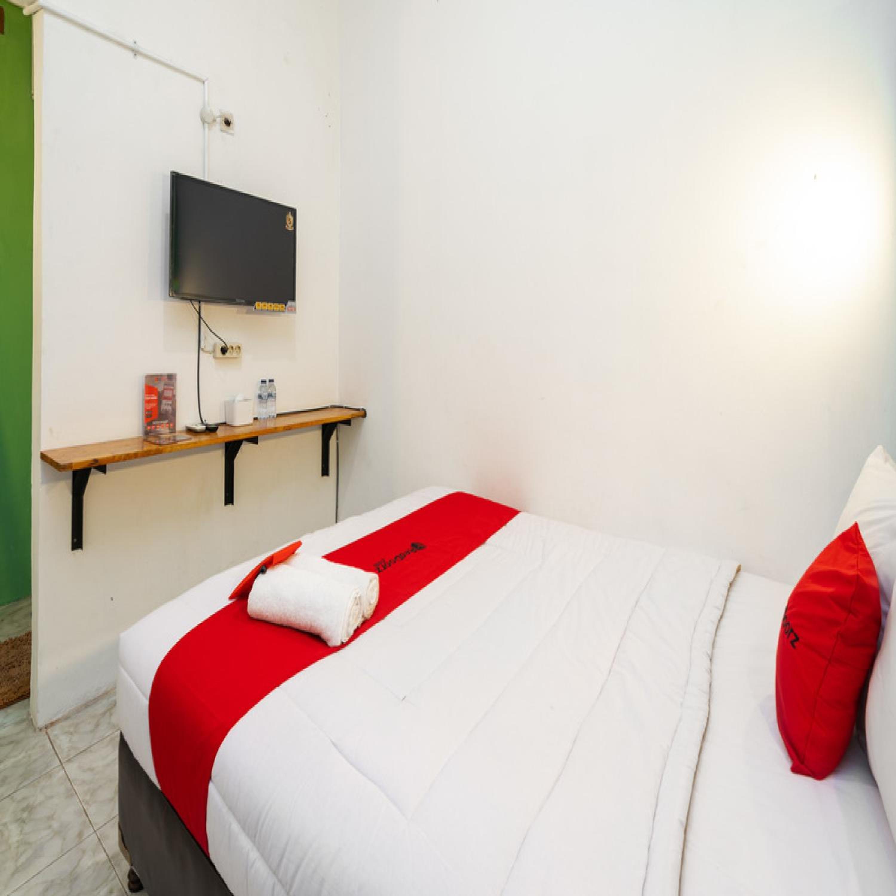Standard Double Room - Photo 6