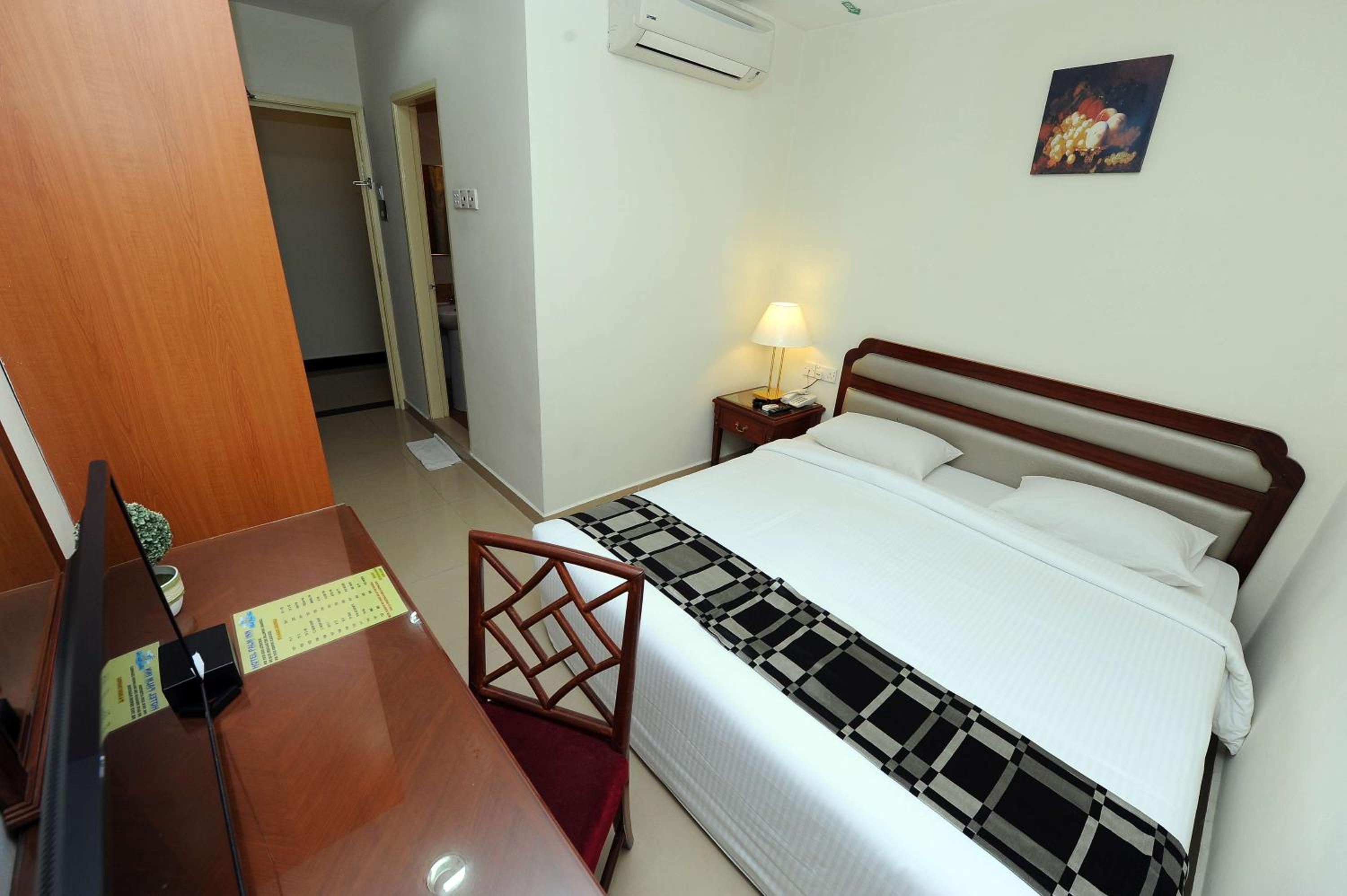 Standard Double Room Without Window - Photo 6