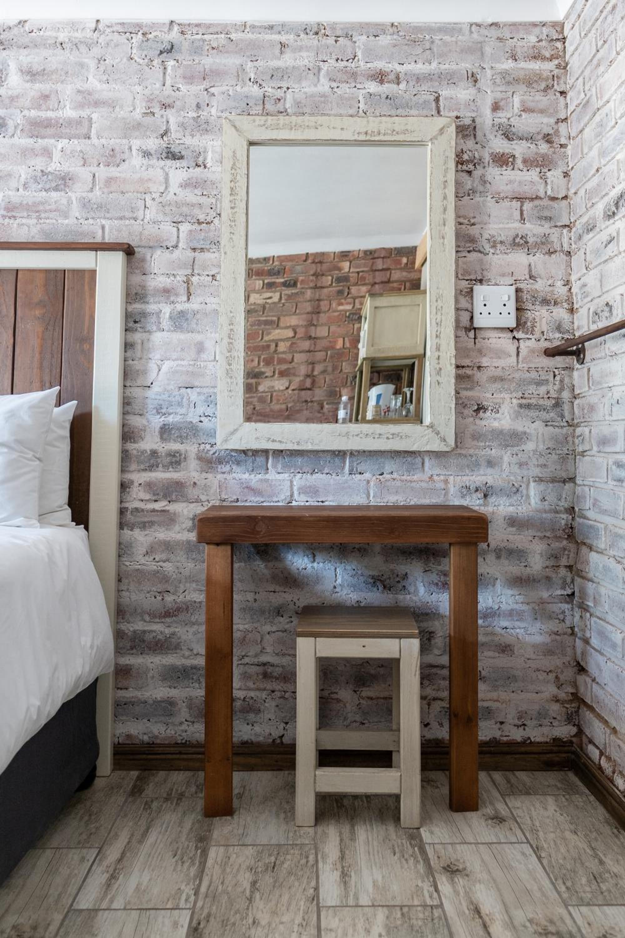 Double Room - Photo 4