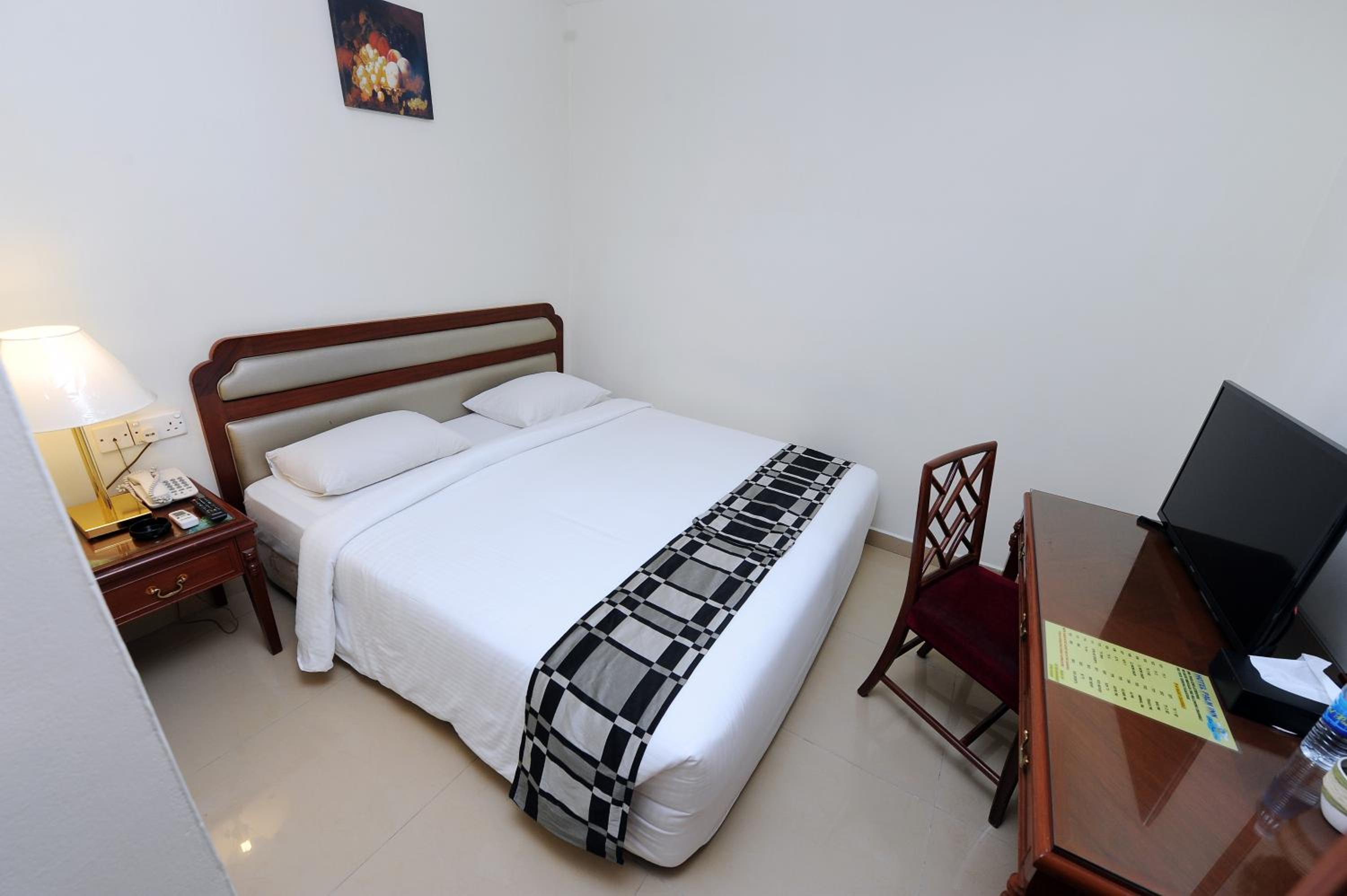 Standard Double Room Without Window - Photo 1
