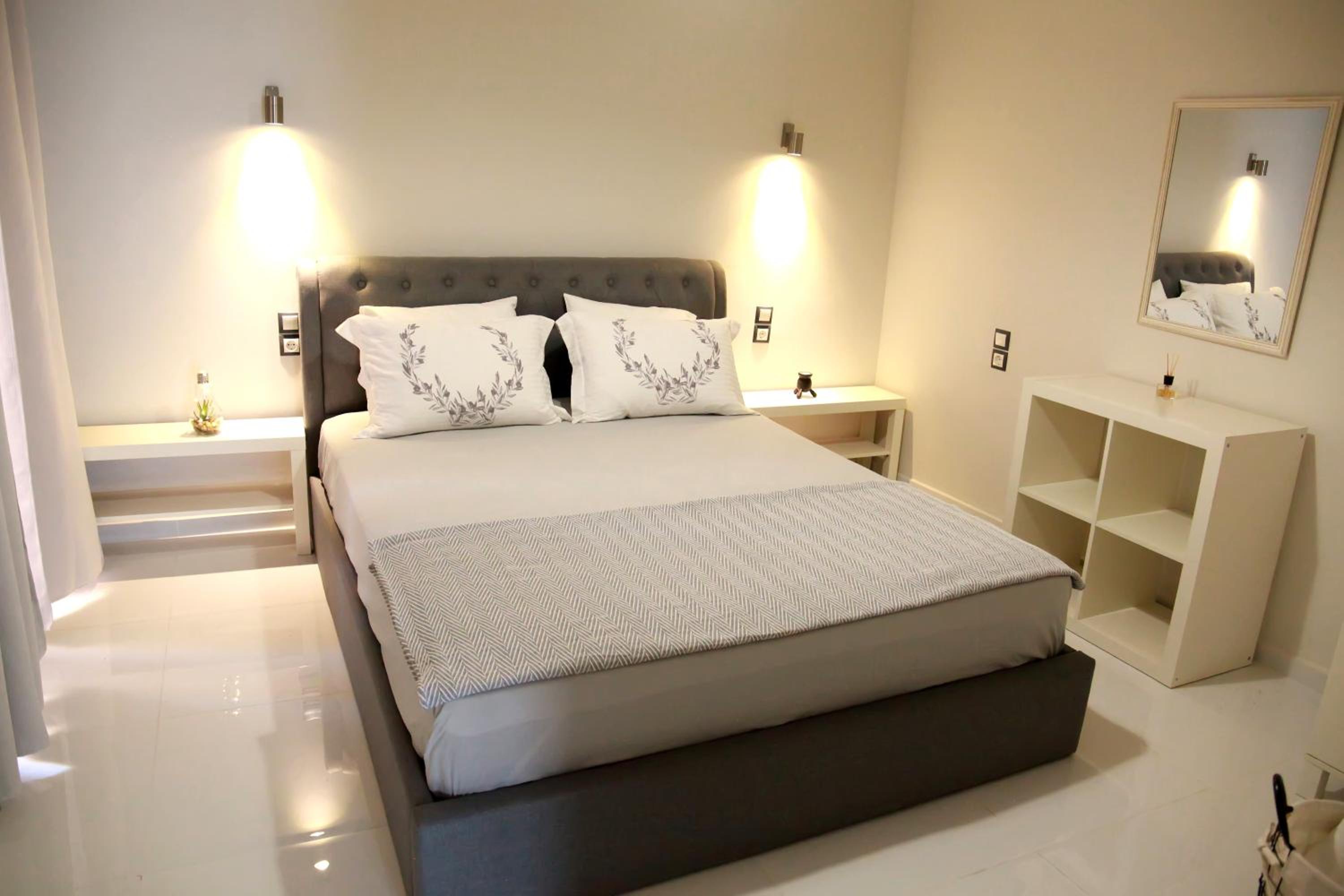 Apartment - Ground Floor - Photo 4