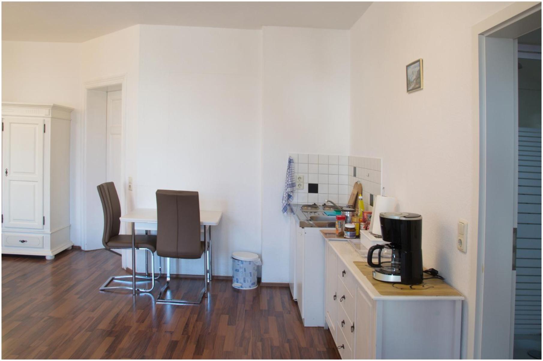 Double Room with Balcony photo 3