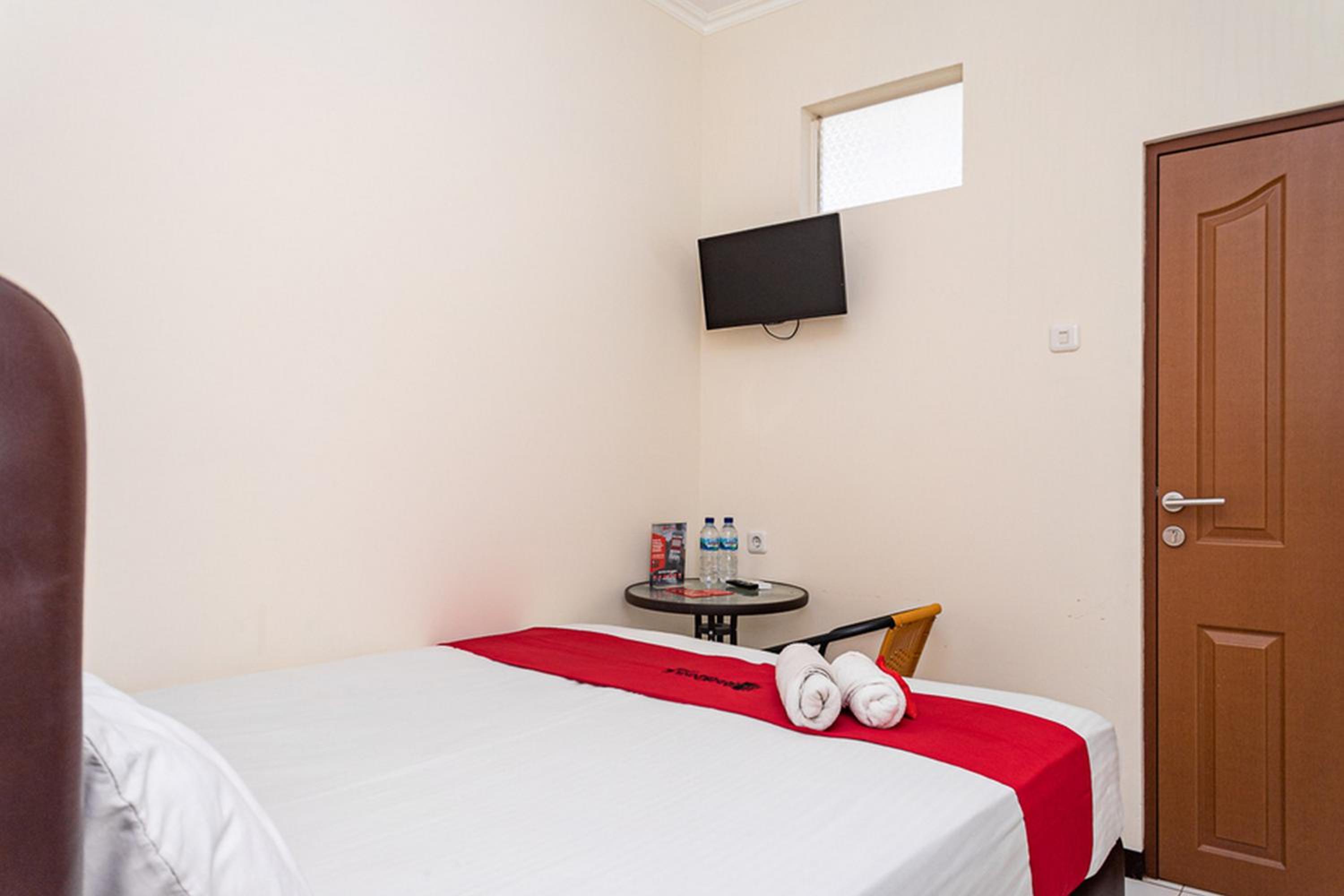 Double Room - Photo 5