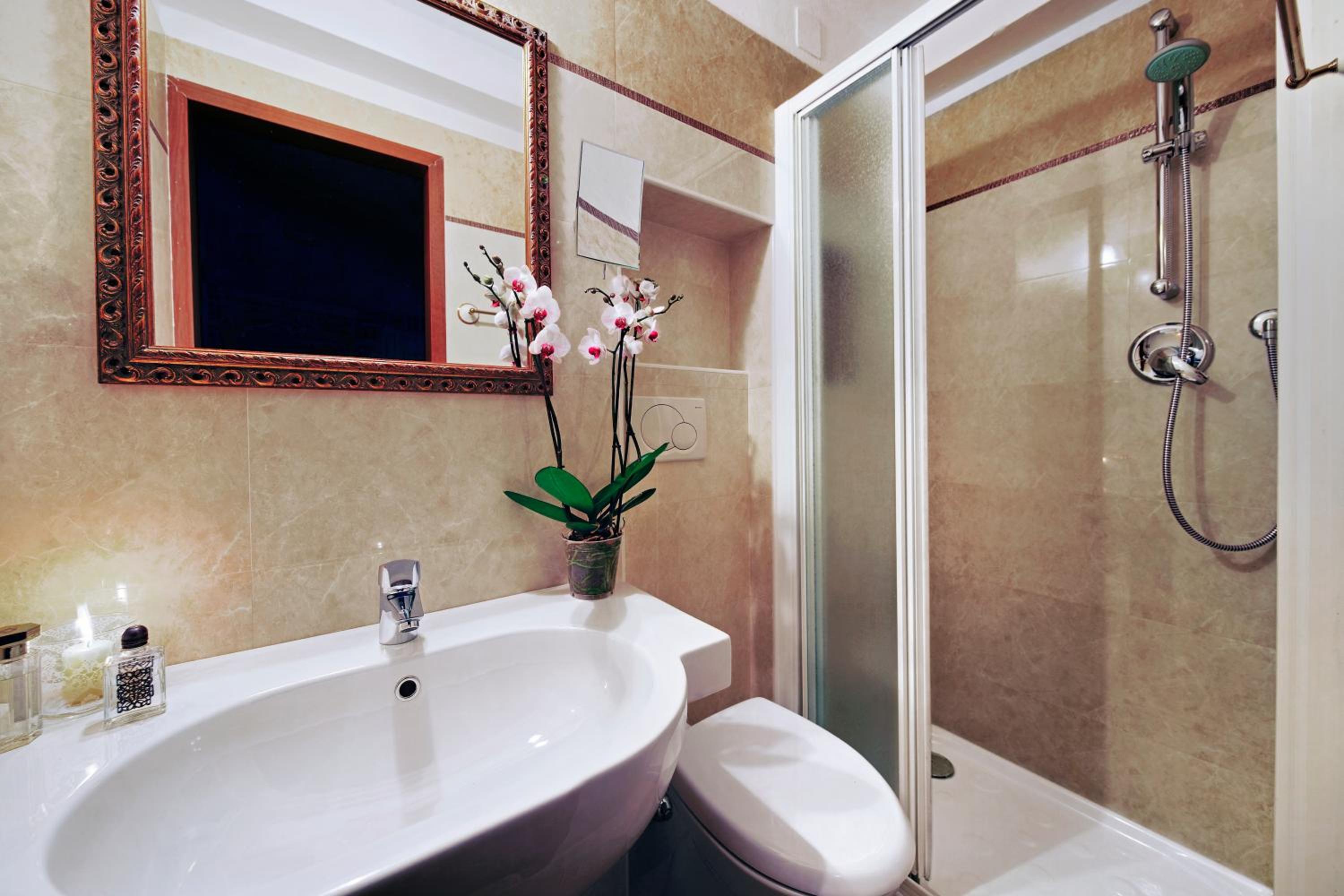 Comfort Double or Twin Room photo 2