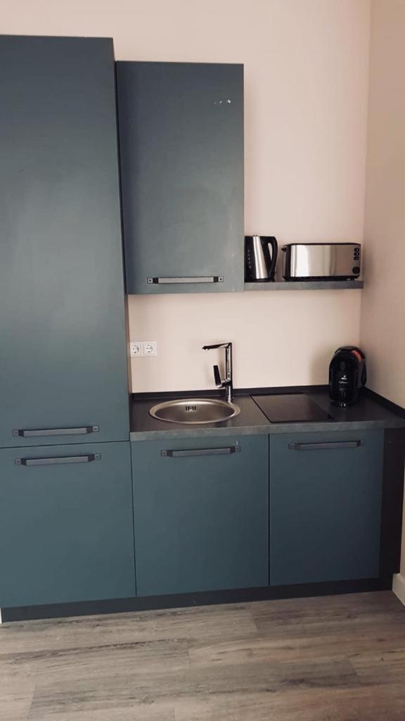 Studio Apartment photo 3