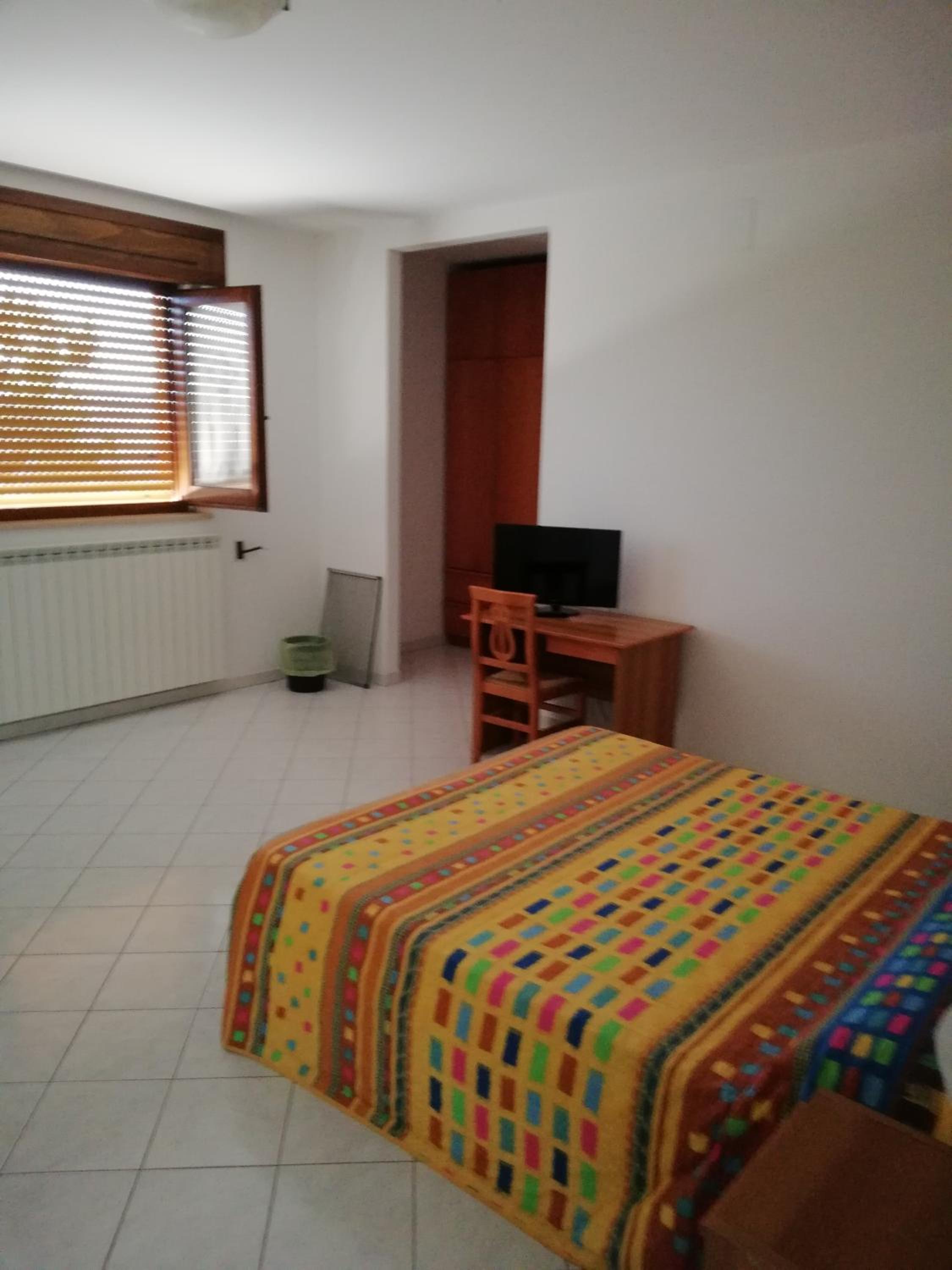 Double Room with Private Bathroom - Photo 20