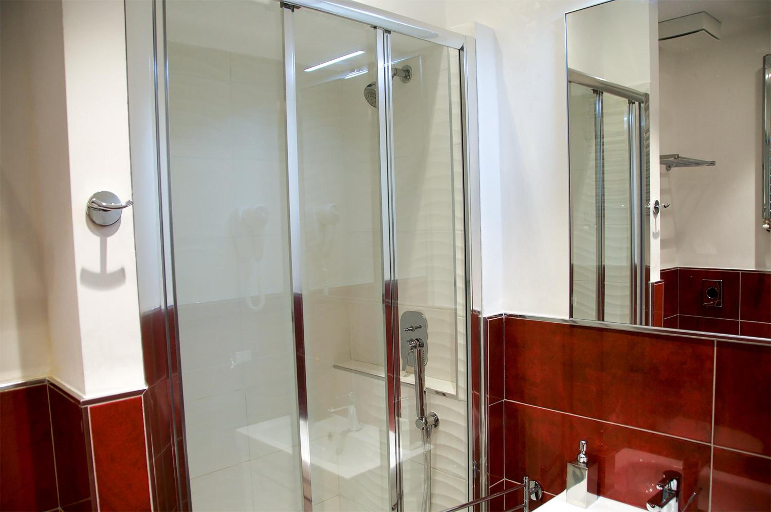 Double Room with Private Bathroom photo 3