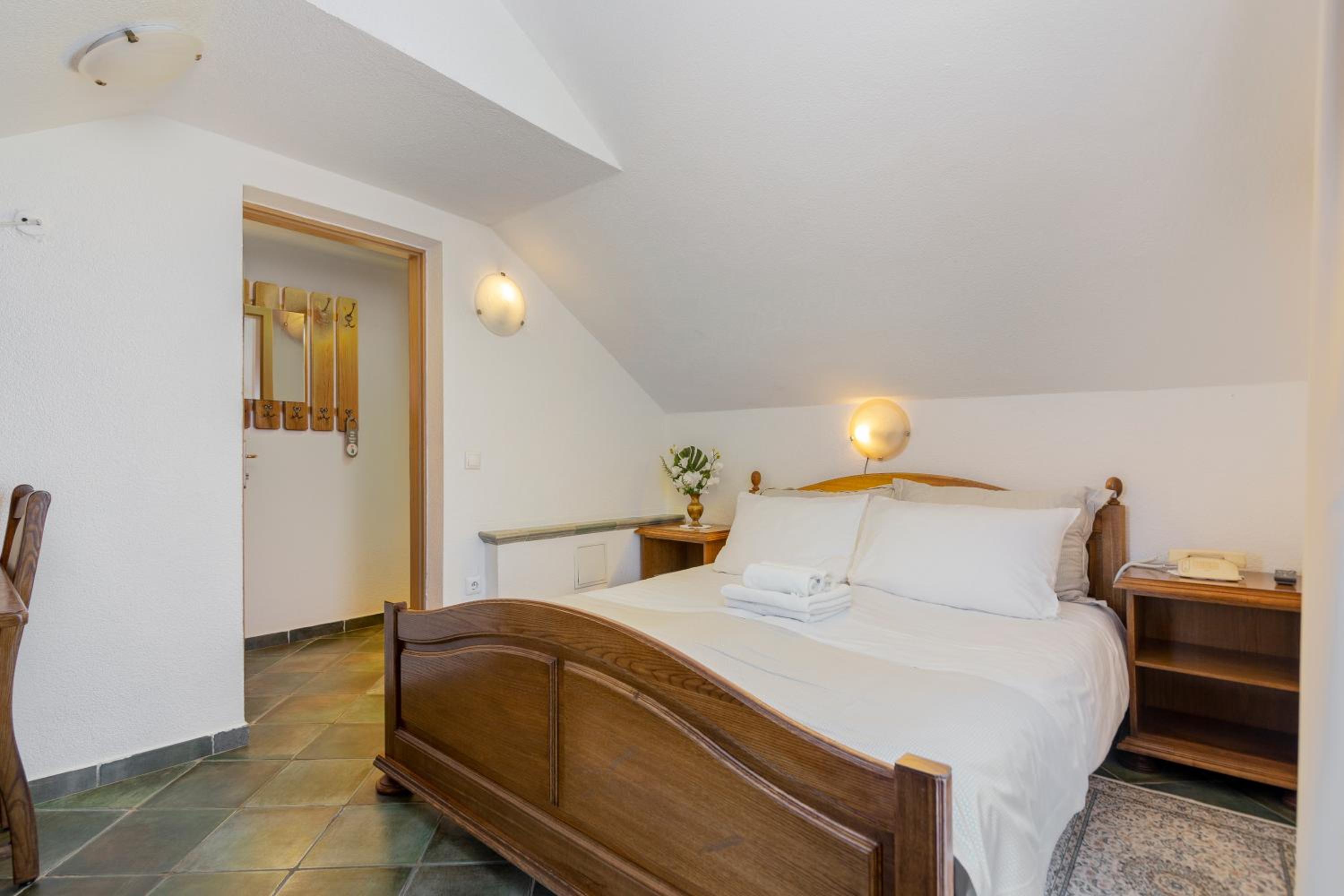 Comfort Triple Room photo 1