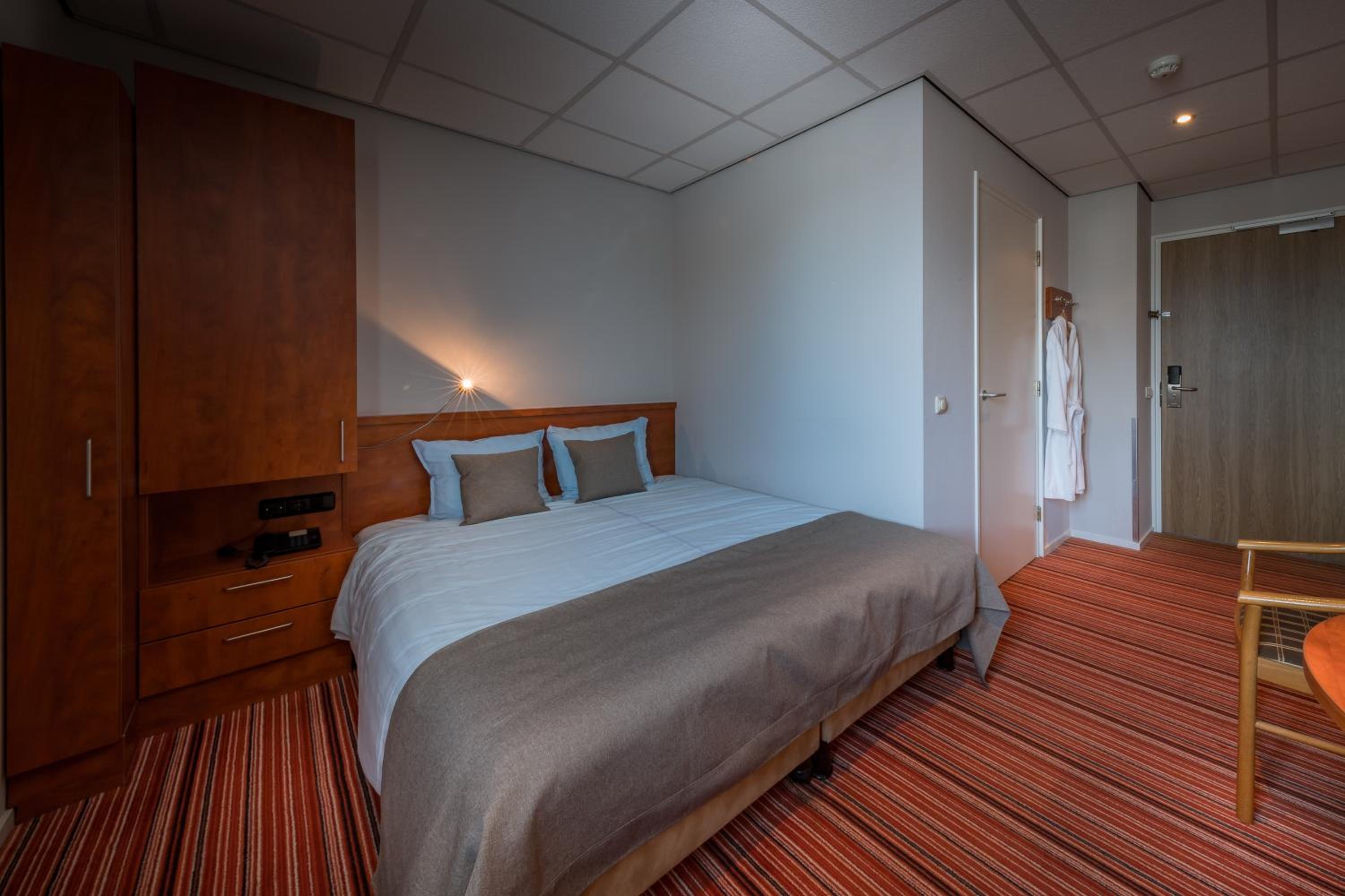 Budget Double Room photo 1