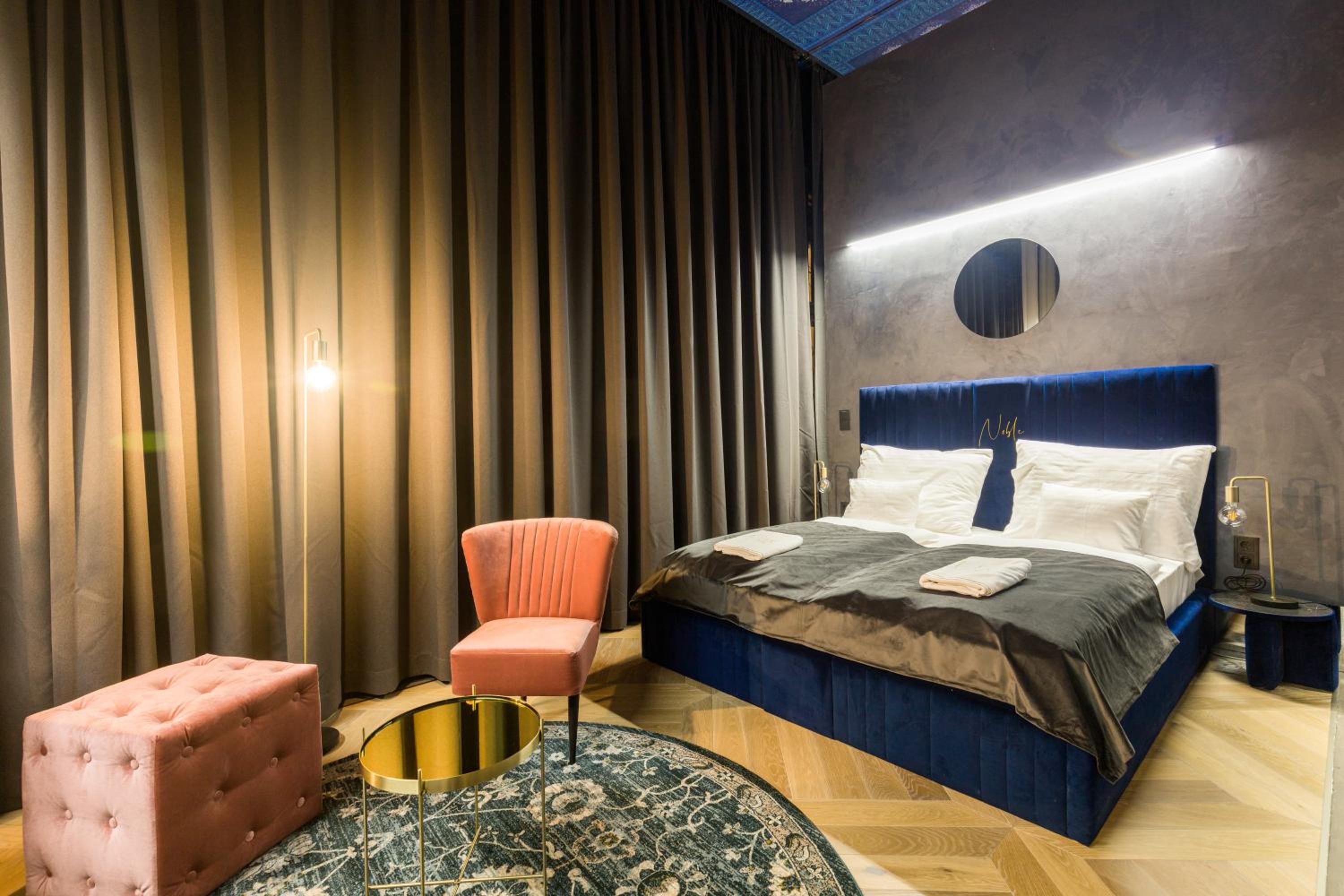 Deluxe Double Room - Photo 1