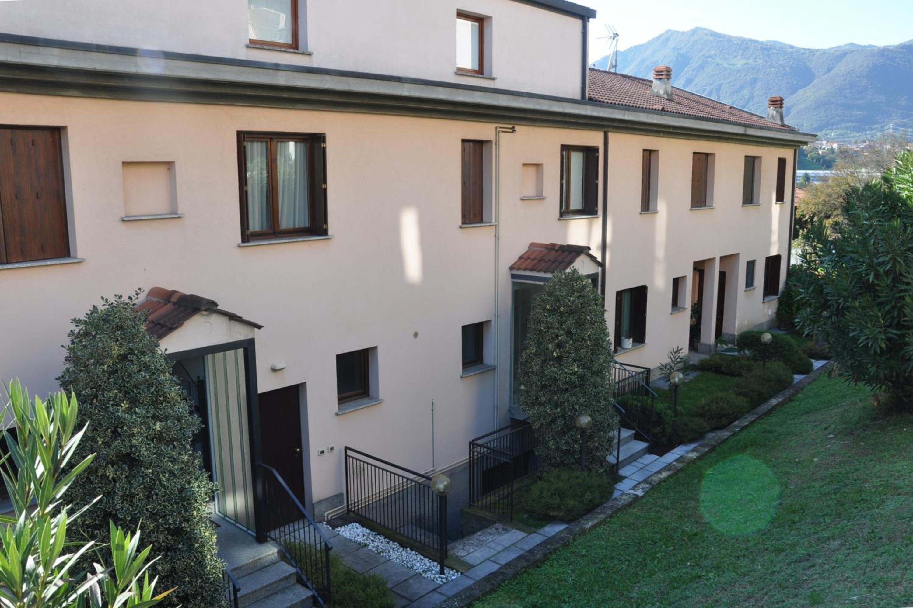 Apartment - Photo 11